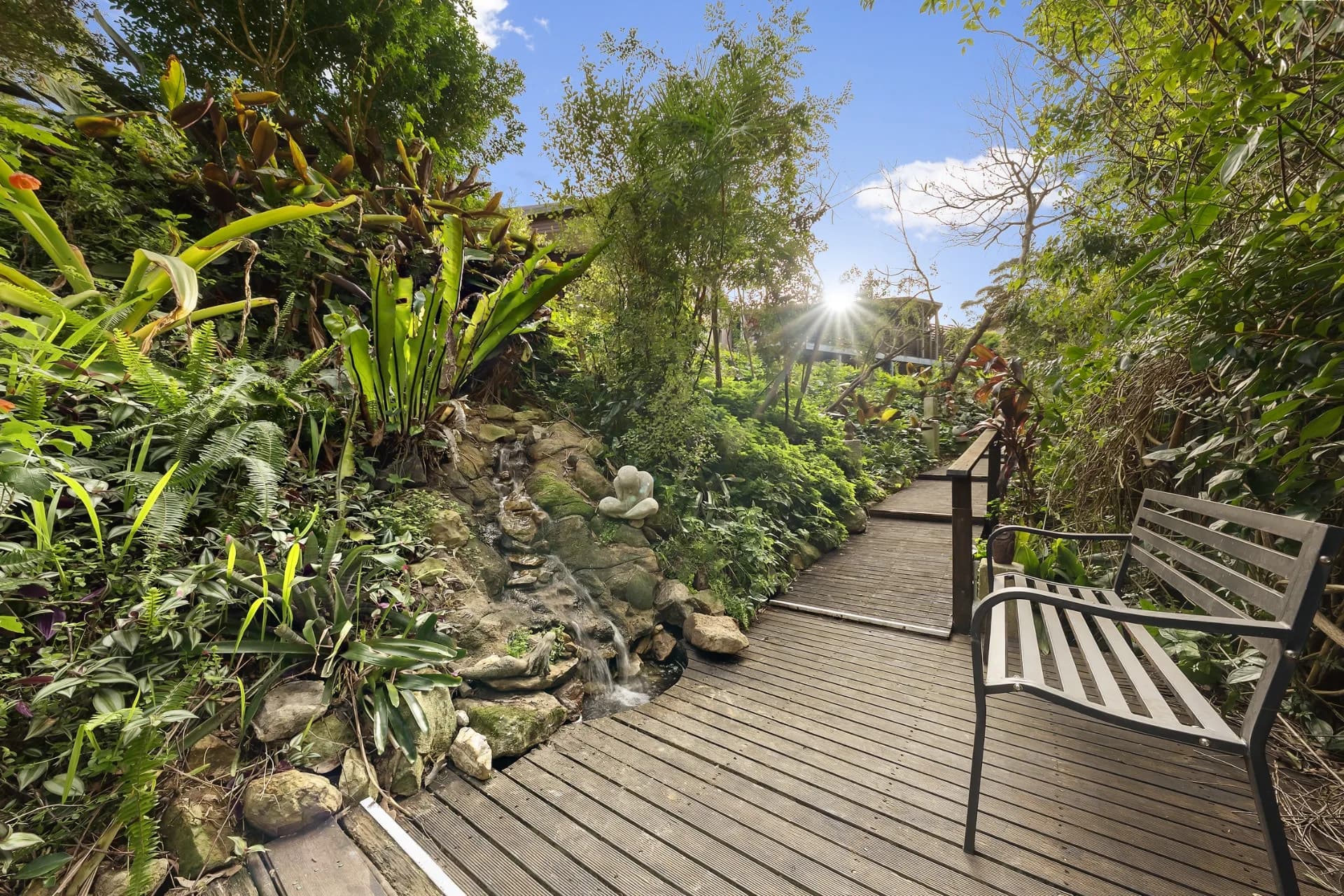 15 Ellerdale Drive, Glendale., Glendale - Thumbnail 3