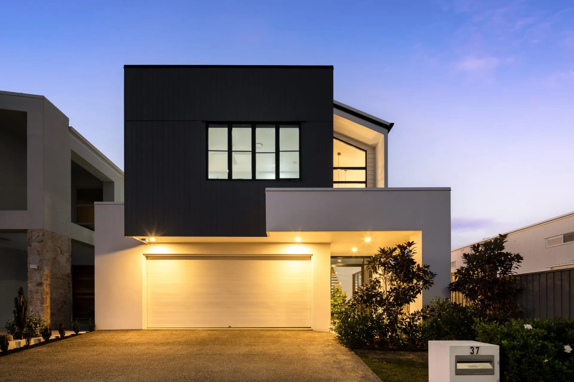 37 Aqua Street, Newport., Newport - Image 1