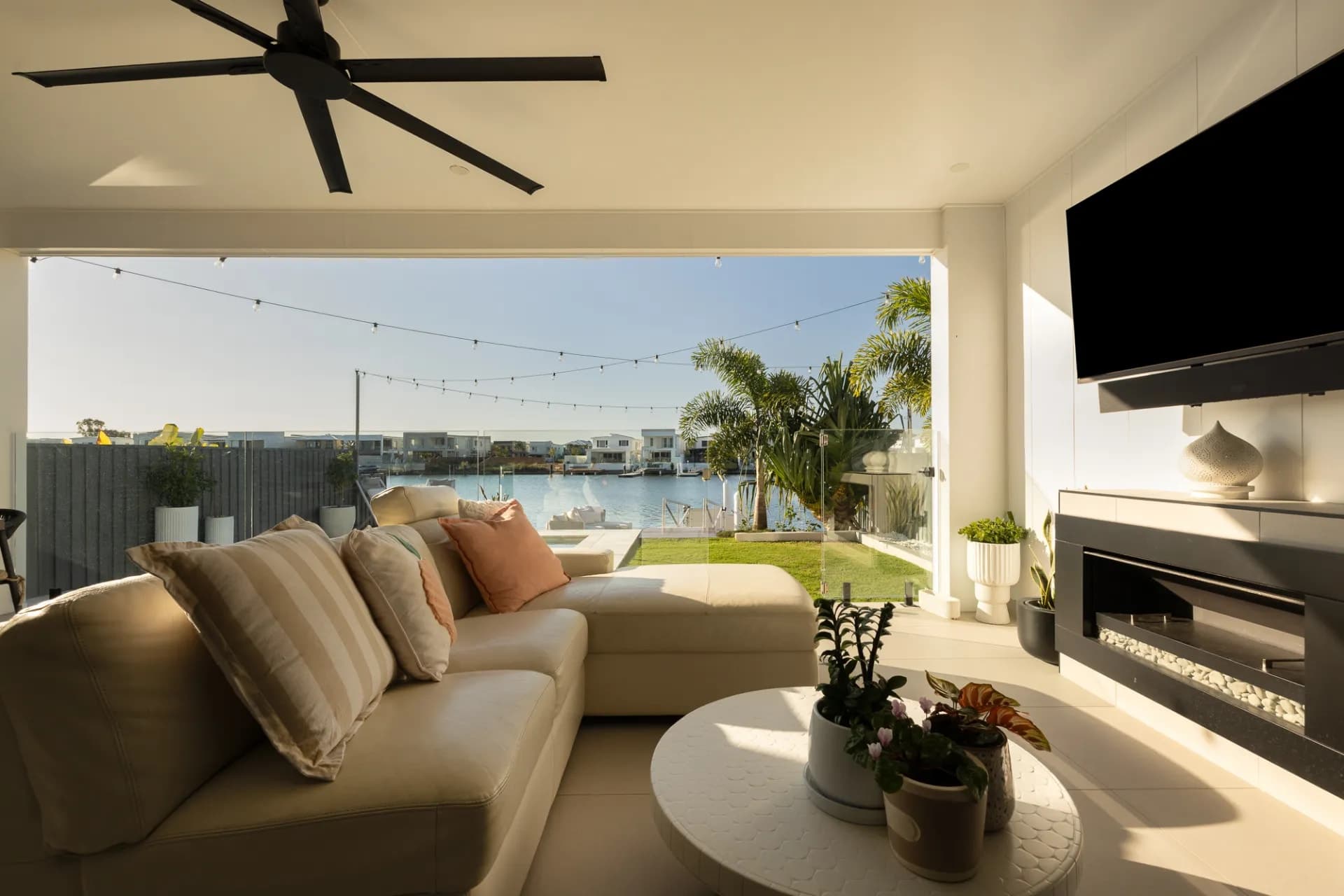 37 Aqua Street, Newport., Newport - Thumbnail 4