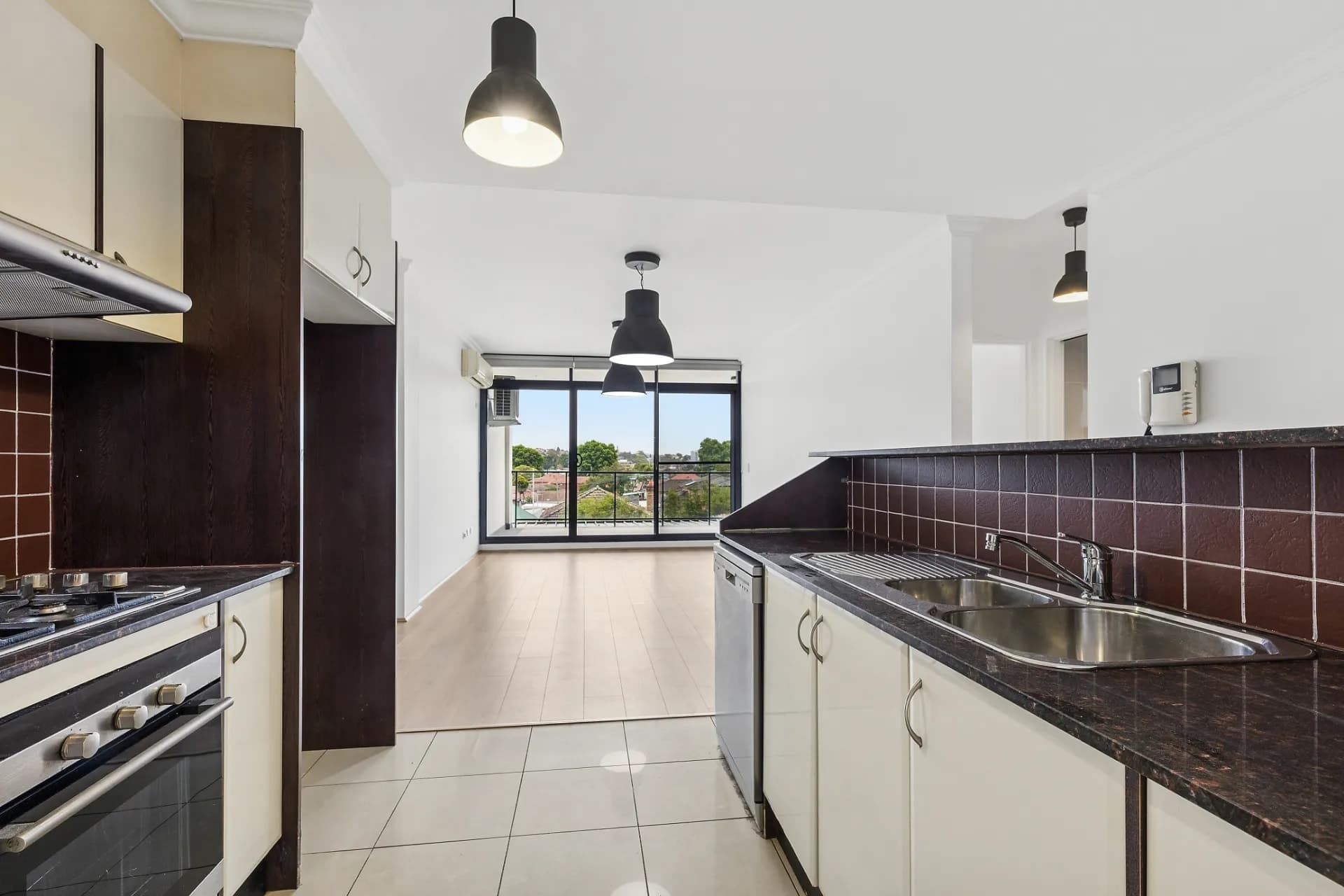 6/21-25 Bryant Street, Rockdale, NSW, Rockdale - Thumbnail 2