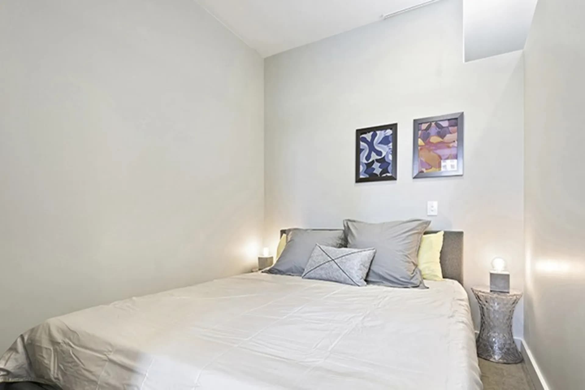 327/35 Malcolm Street, South Yarra - Thumbnail 4