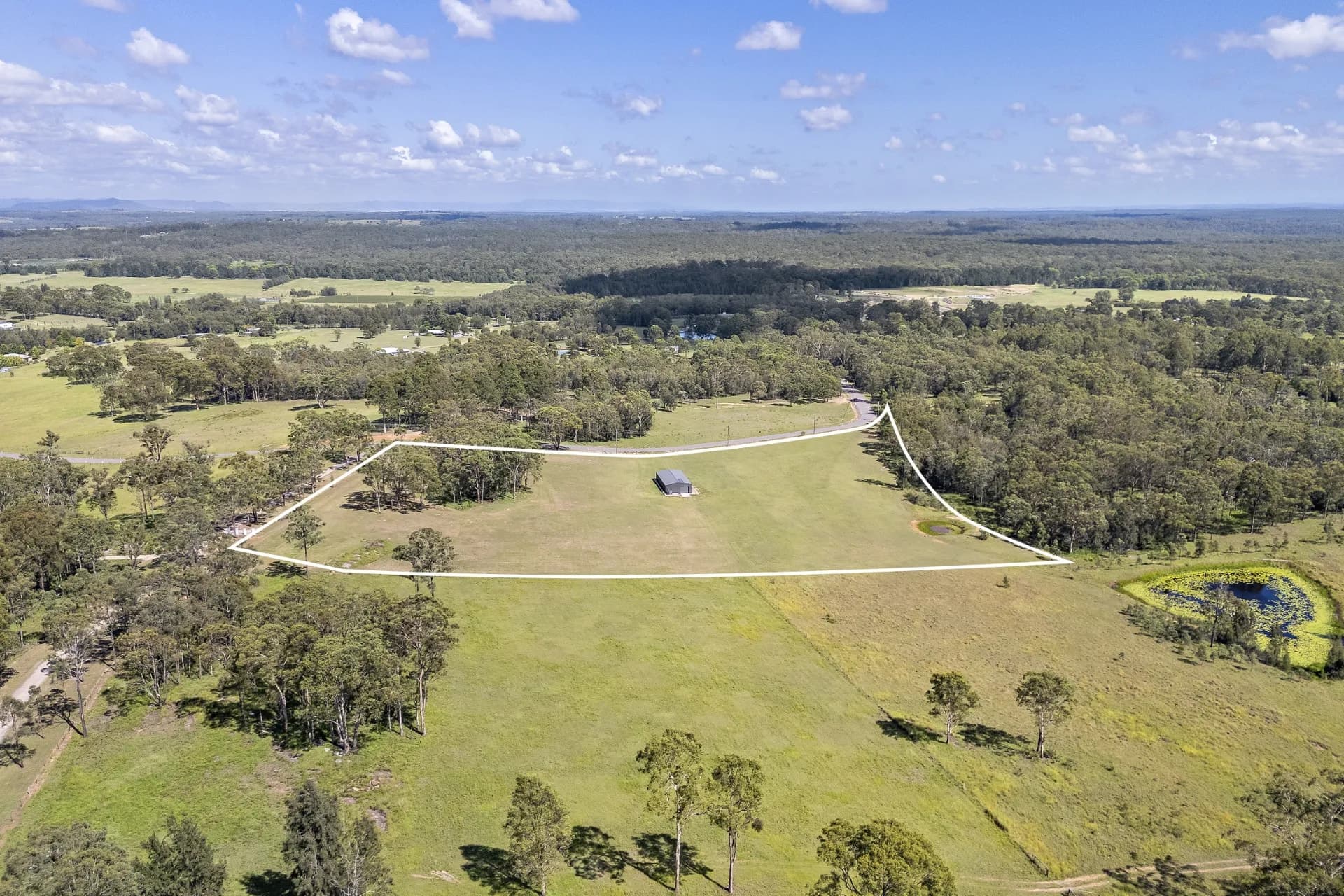 101 Creekside  Place, Rothbury., Werribee - Thumbnail 2