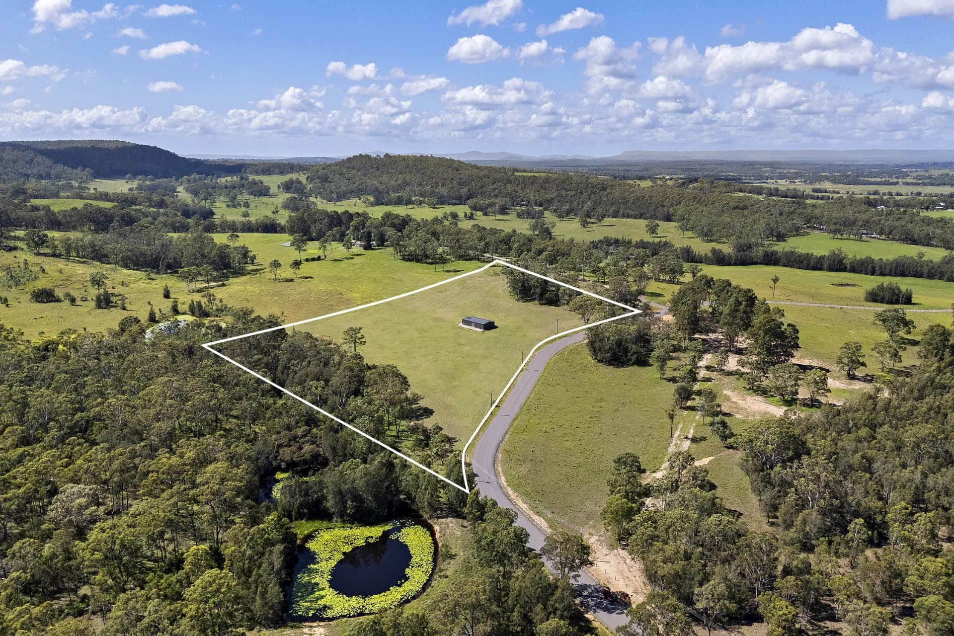 101 Creekside  Place, Rothbury., Werribee - Thumbnail 4