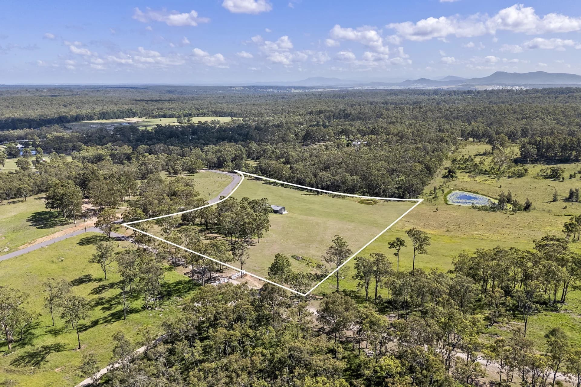 101 Creekside  Place, Rothbury., Werribee - Thumbnail 5