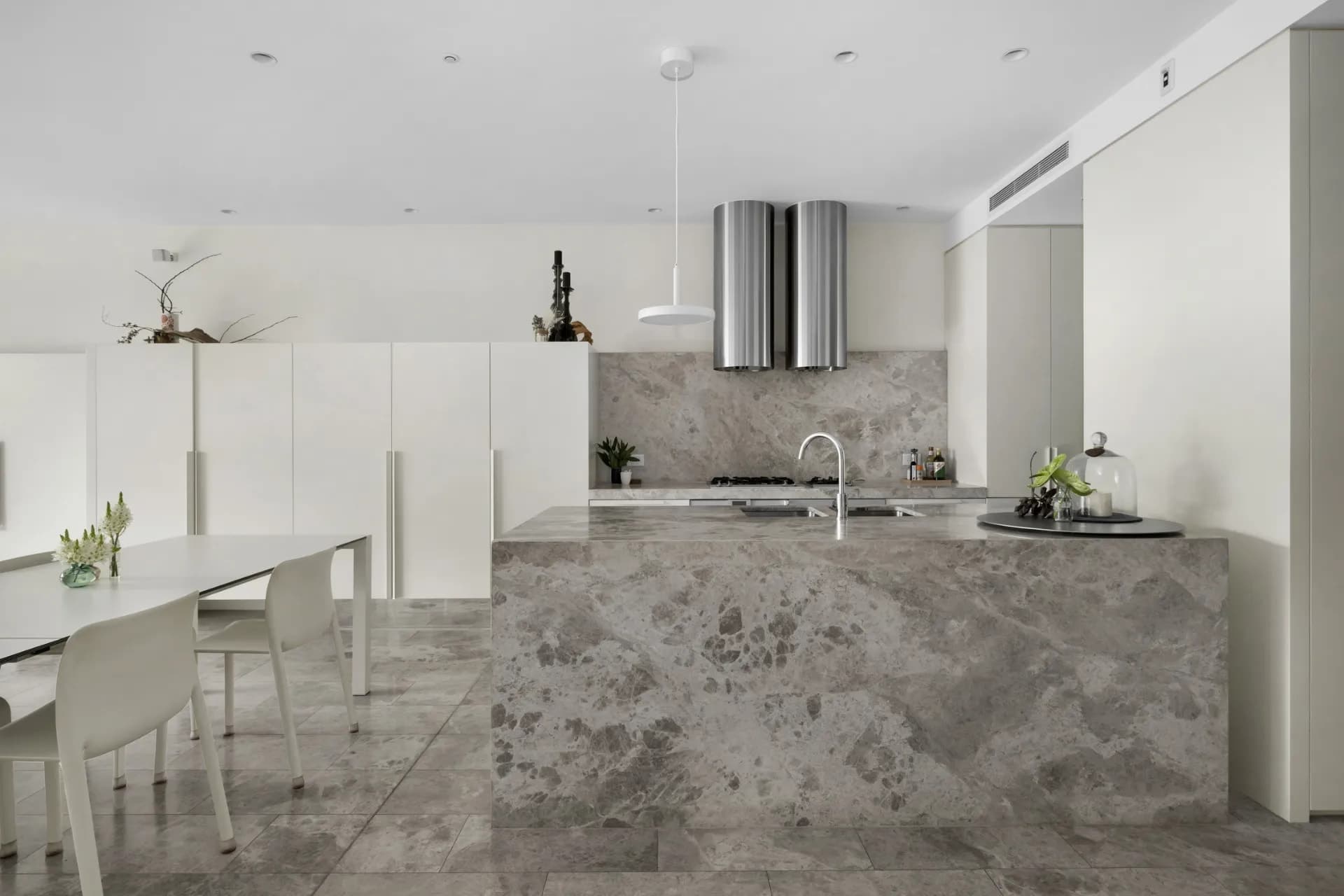302/85 Rathdowne  Street, Carlton - Thumbnail 4