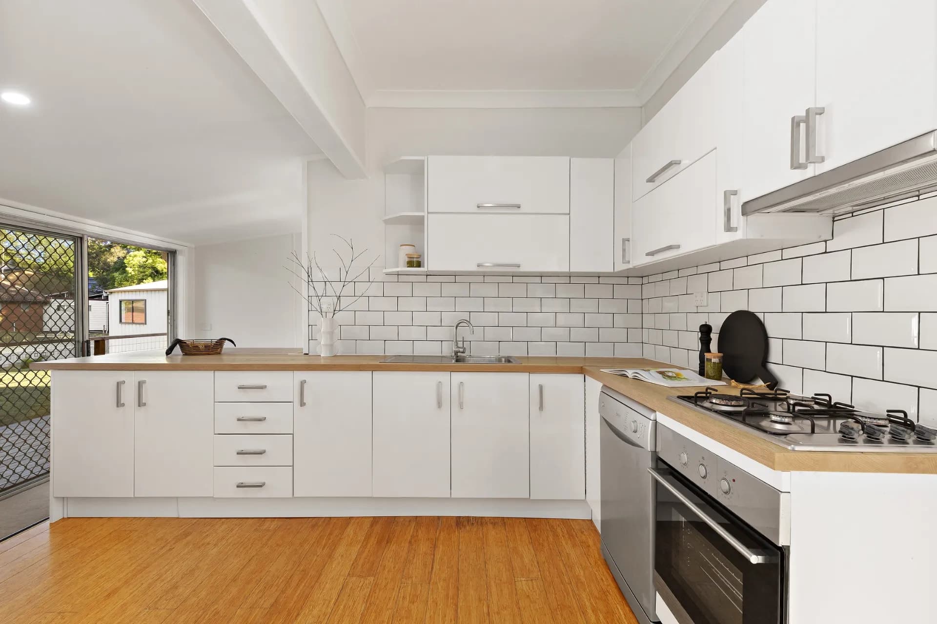 11 Guam Street, Shortland - Thumbnail 4