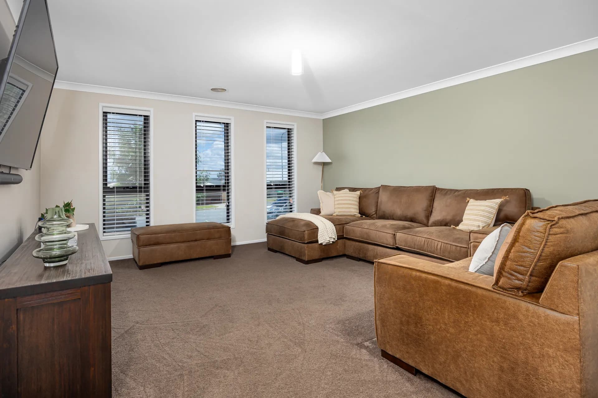 39 Rainbow  Drive, Estella - Thumbnail 5