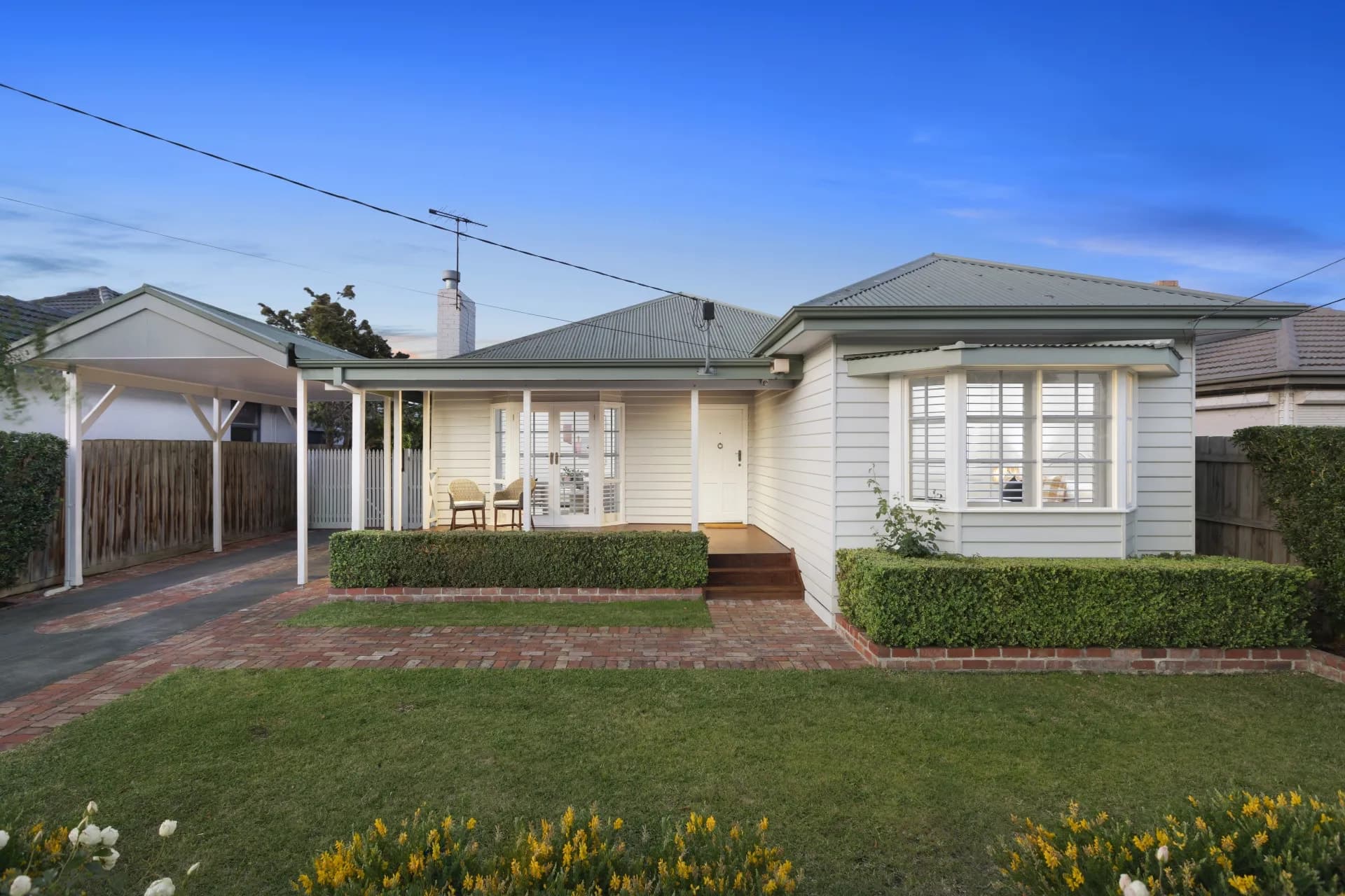 13 Elliot Street, Parkdale - Thumbnail 2