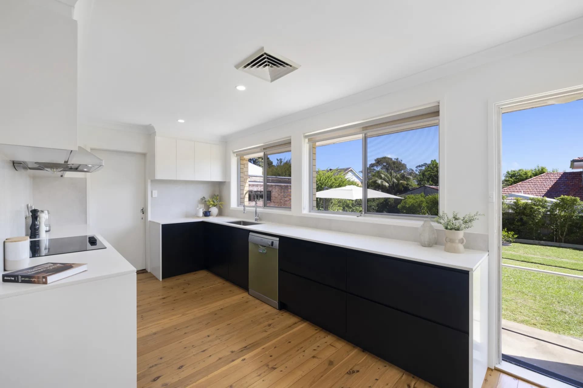 18 Spotted Gum Road, Westleigh - Thumbnail 3