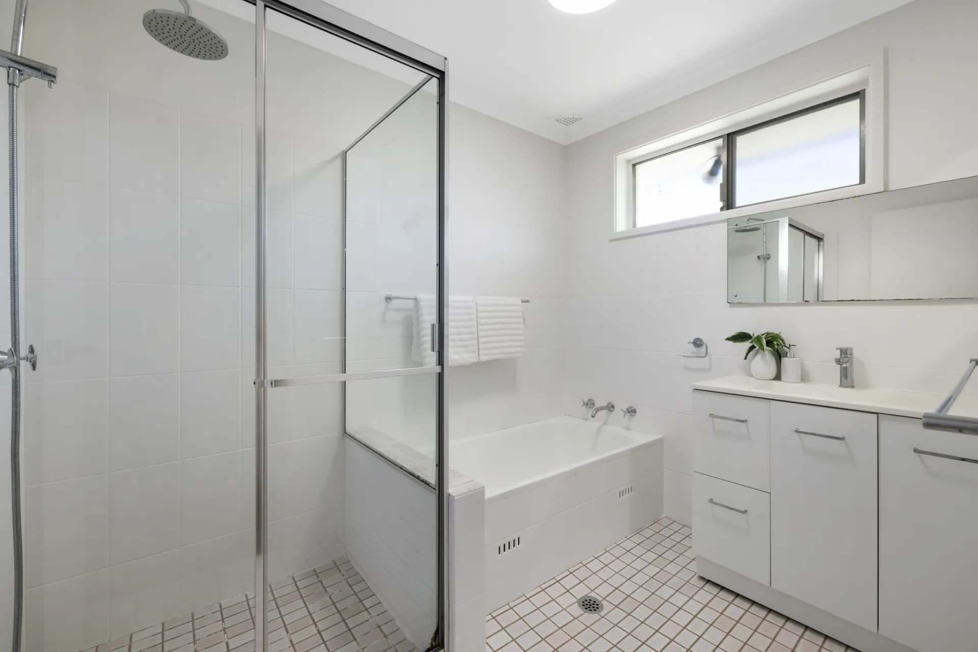 18 Spotted Gum Road, Westleigh - Thumbnail 8