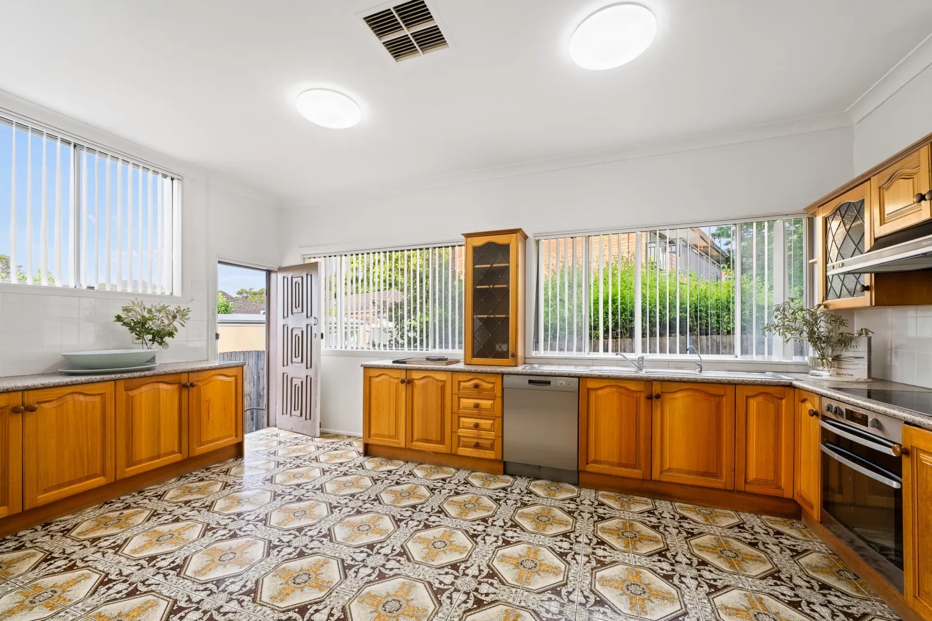 1 Nicholls Avenue, Haberfield - Thumbnail 4