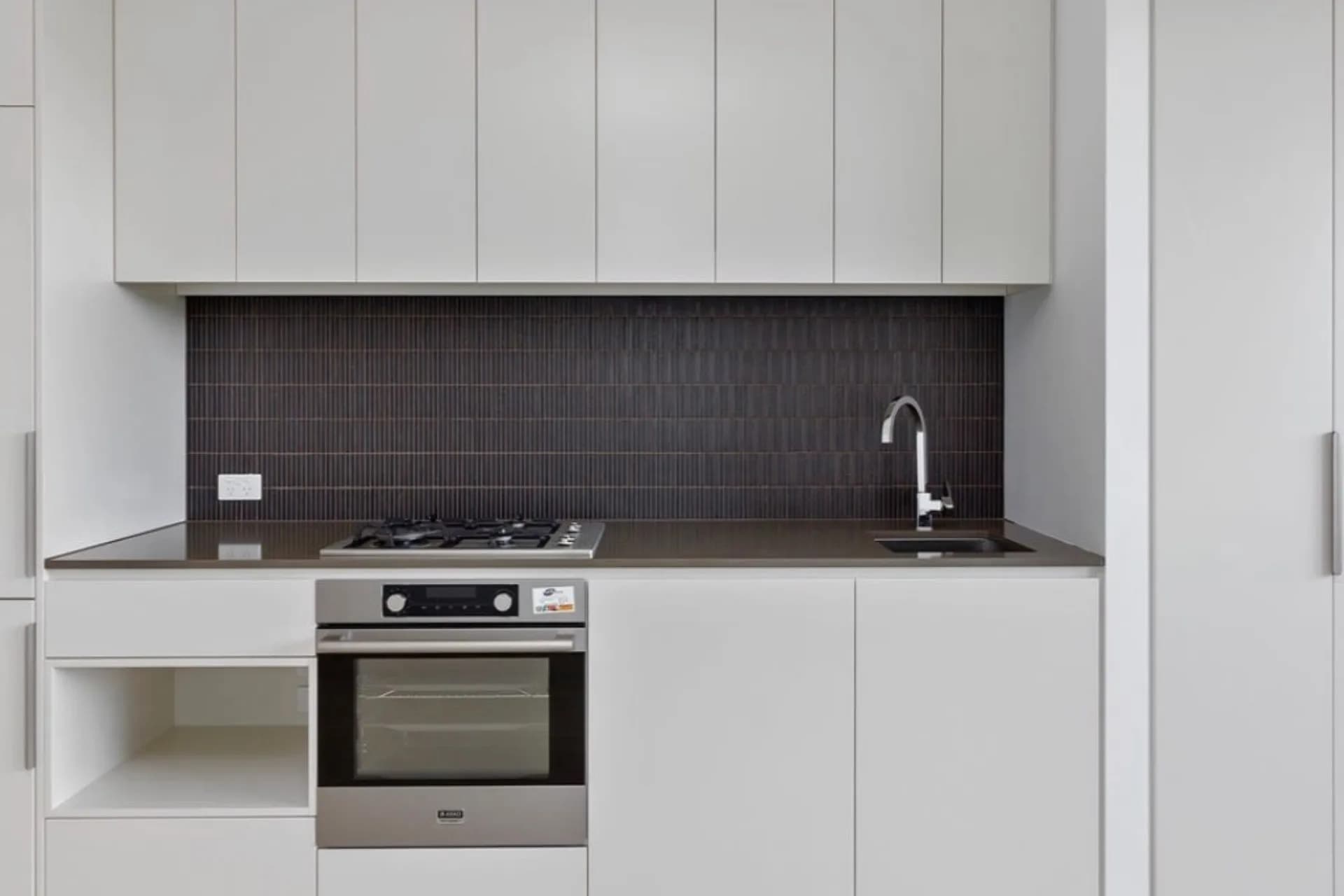 1804/421 King William Street, Adelaide - Thumbnail 7