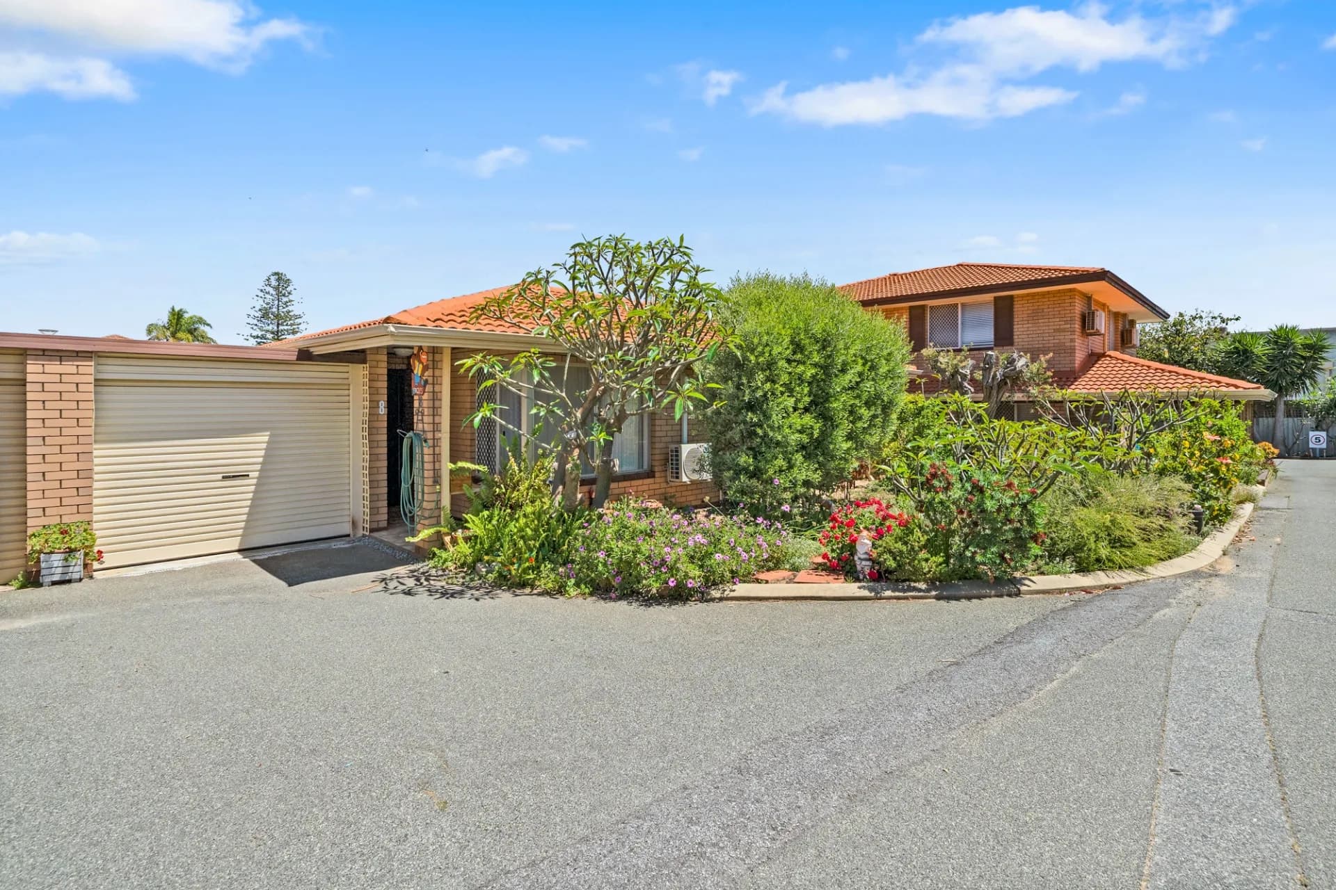 8/8 Creery Street, Dudley Park - Image 1