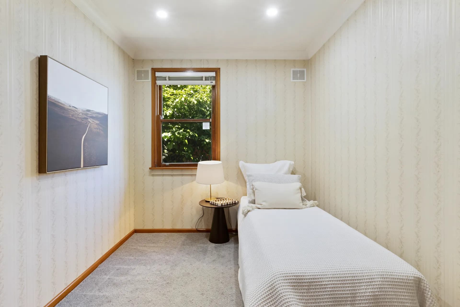 50 Lawson Crescent, Orange - Thumbnail 8