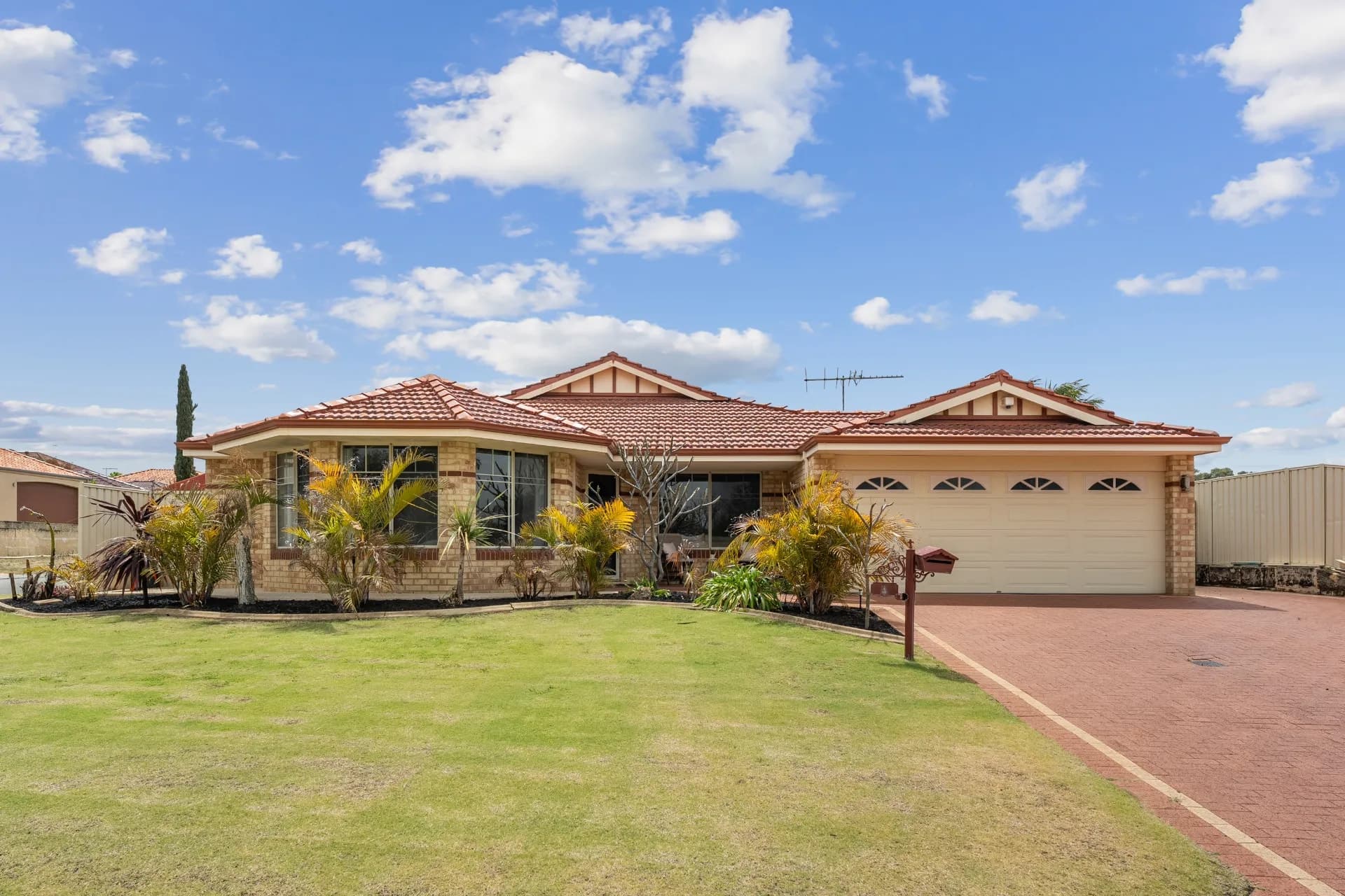 8 Weeks Vista, Baldivis - Image 1