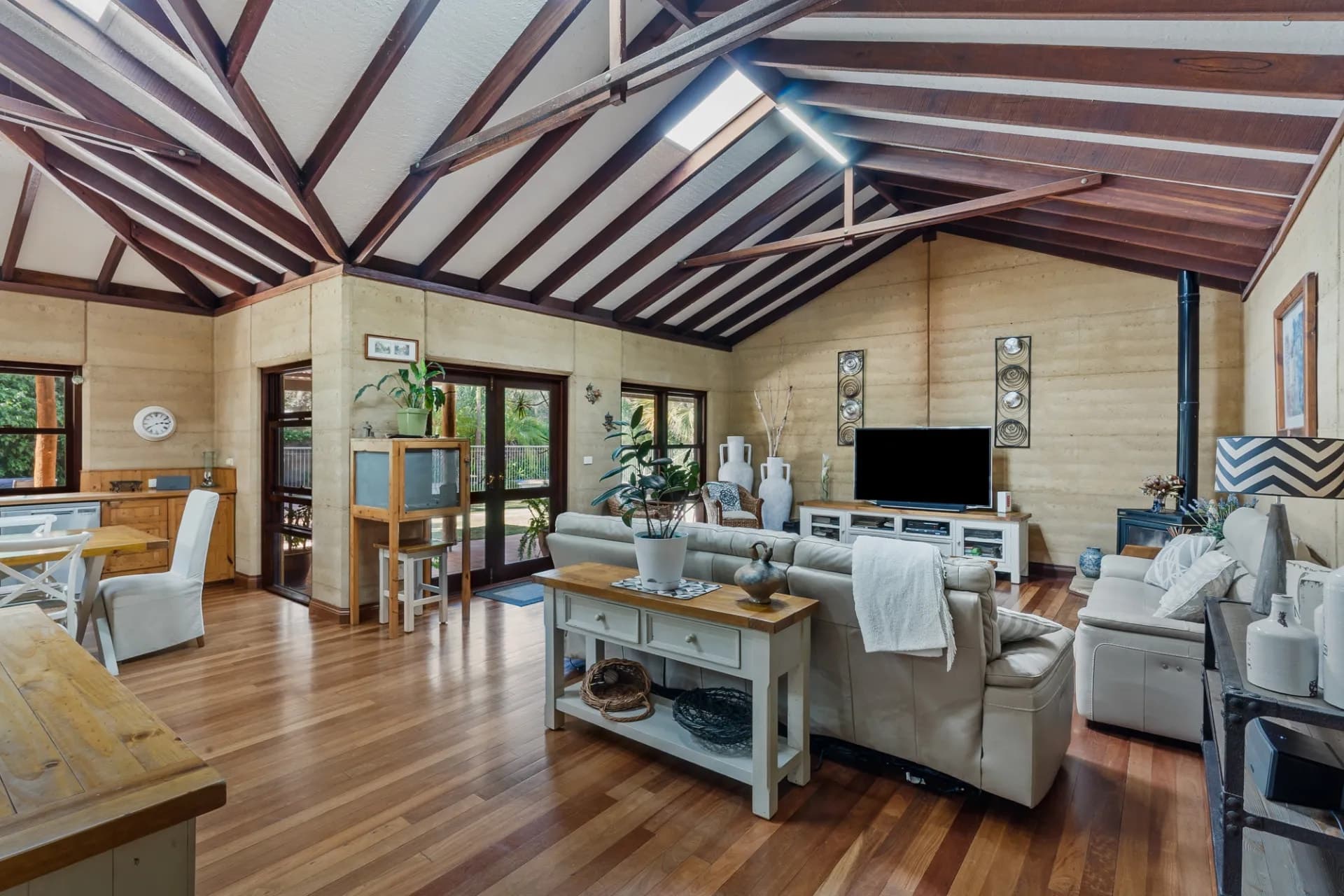 150 Gordon Road, Parklands., Parklands - Thumbnail 2