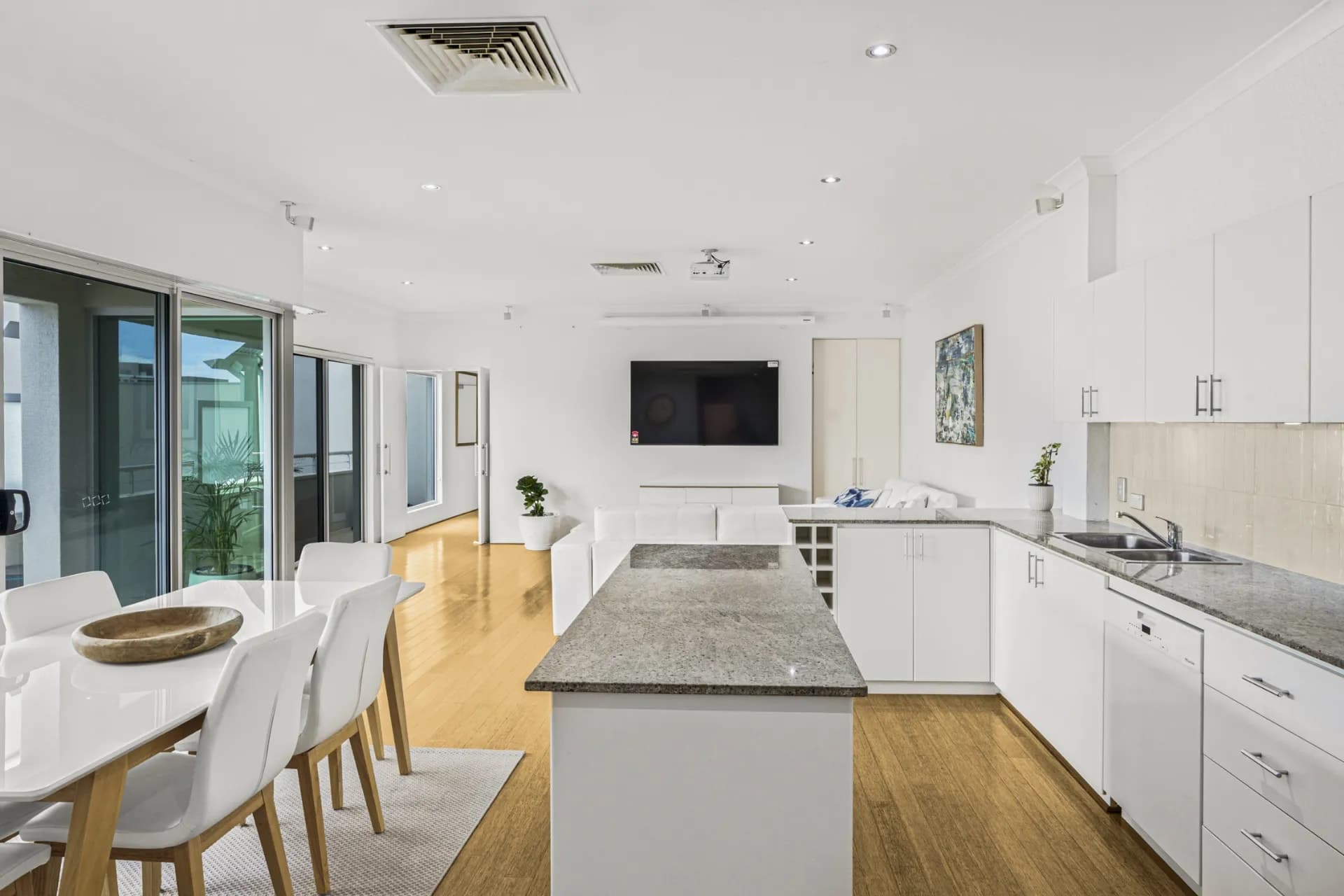 18/454 Roberts Road, Subiaco., Subiaco - Thumbnail 6