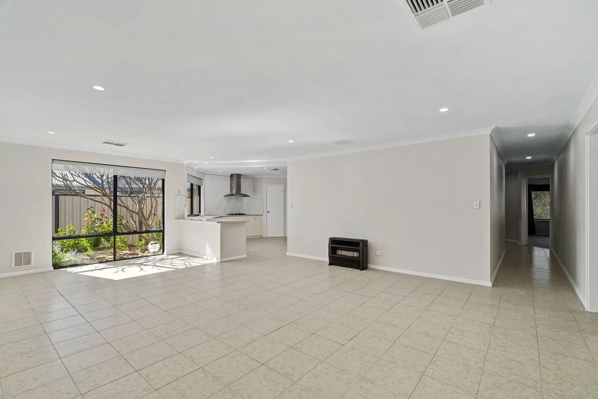 9 Camden Way, Meadow Springs., Meadow Springs - Thumbnail 7