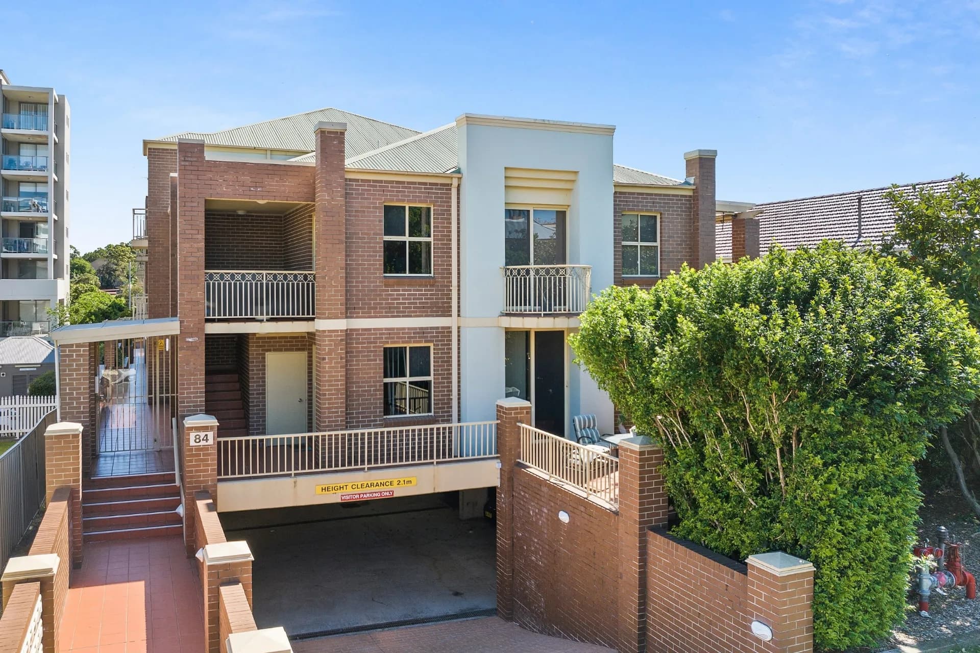 10/84 Smith  Street, Wollongong - Image 1