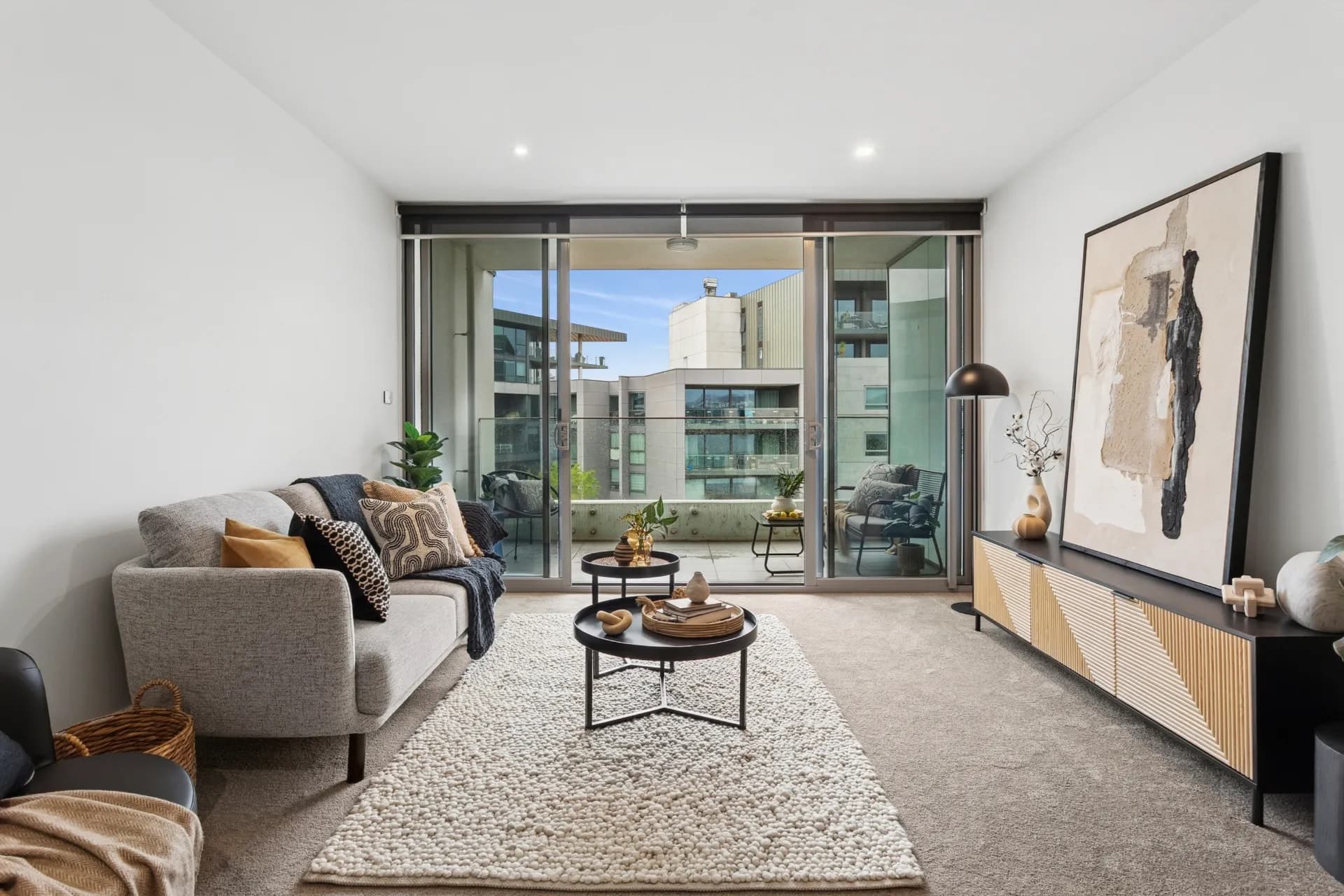 65/11 Trevillian Quay, Kingston., Kingston - Thumbnail 3
