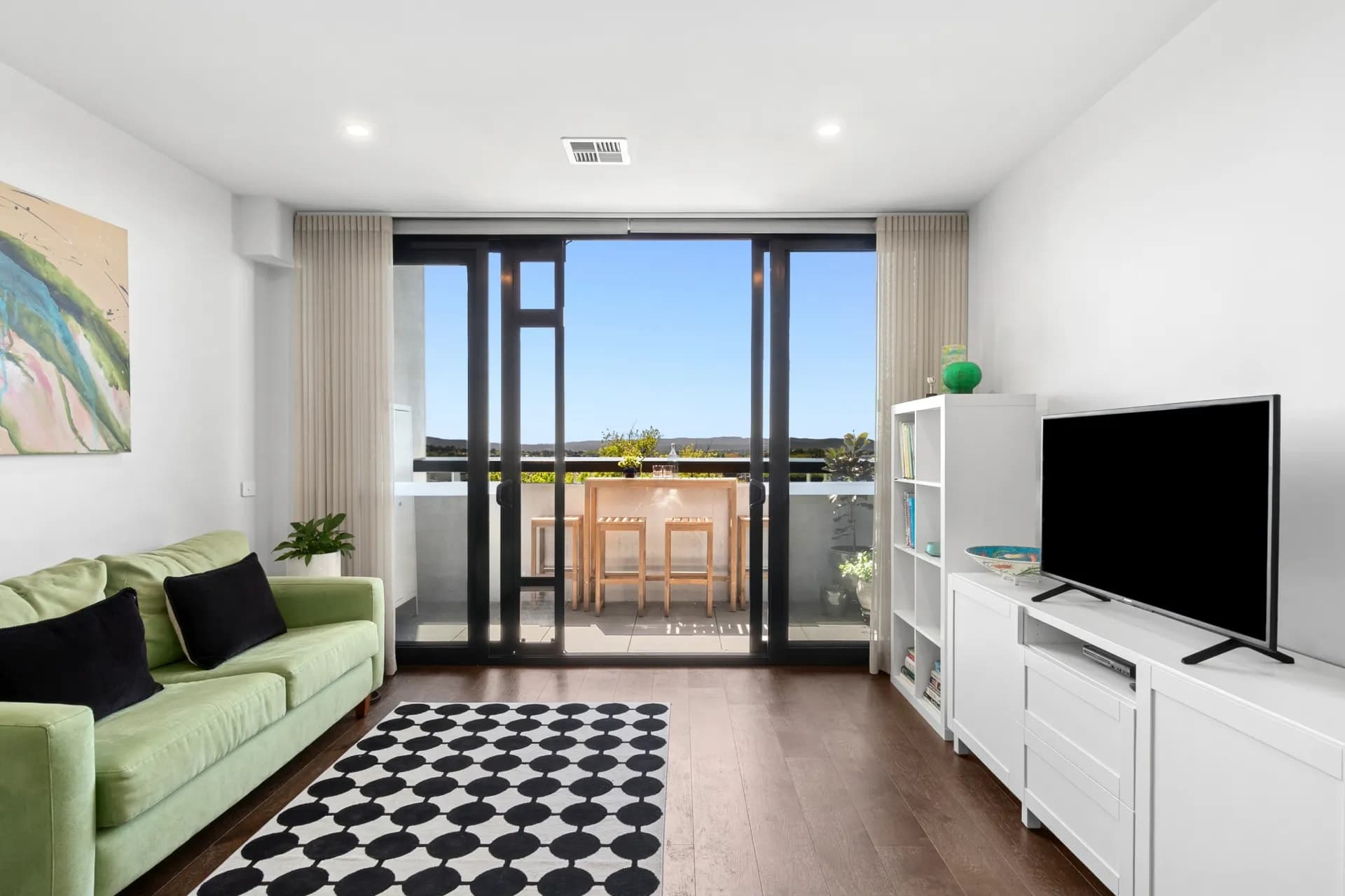 410/34 Eyre Street, Kingston - Thumbnail 5