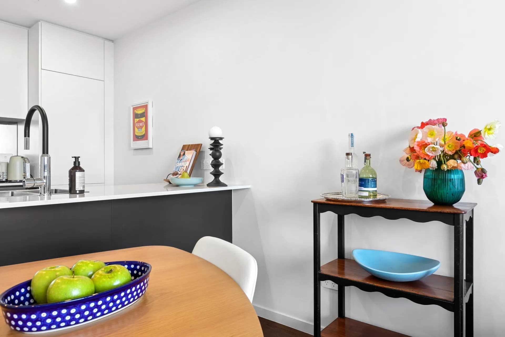 410/34 Eyre Street, Kingston - Thumbnail 6