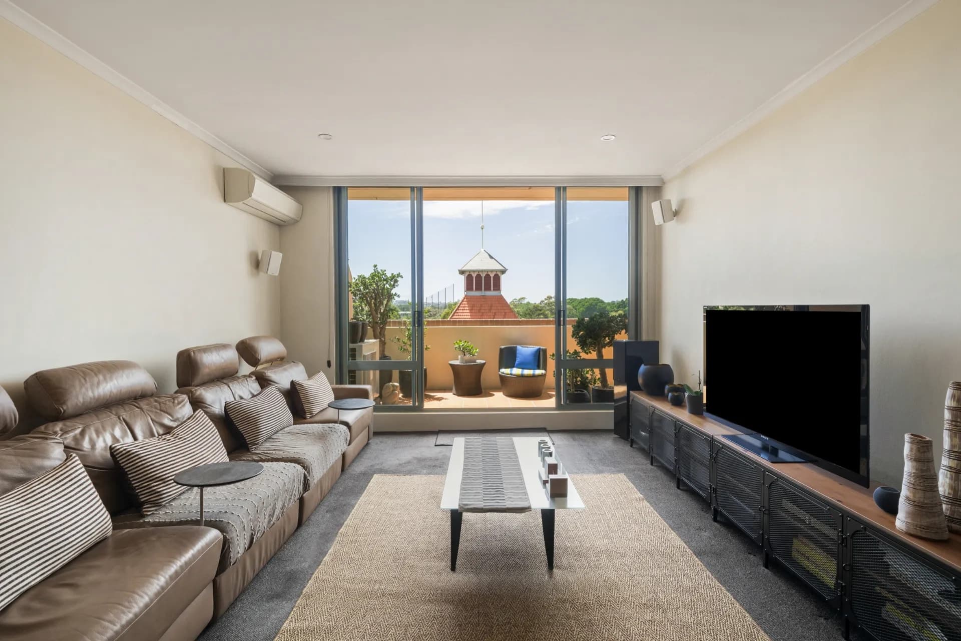 902B/780 Bourke Street, Redfern, NSW, Redfern - Thumbnail 2