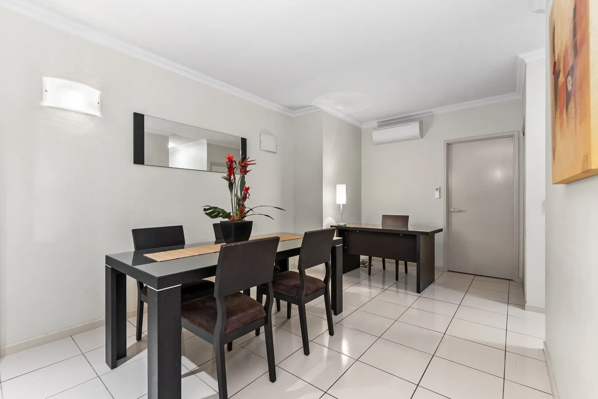 220/12 Gregory Street, Westcourt., Westcourt - Thumbnail 4