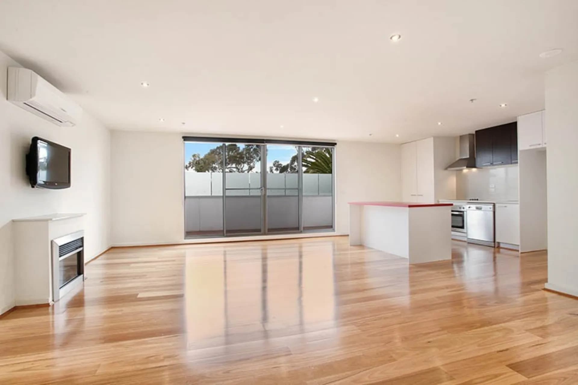 19/86-88 Beach Road, Sandringham - Thumbnail 2