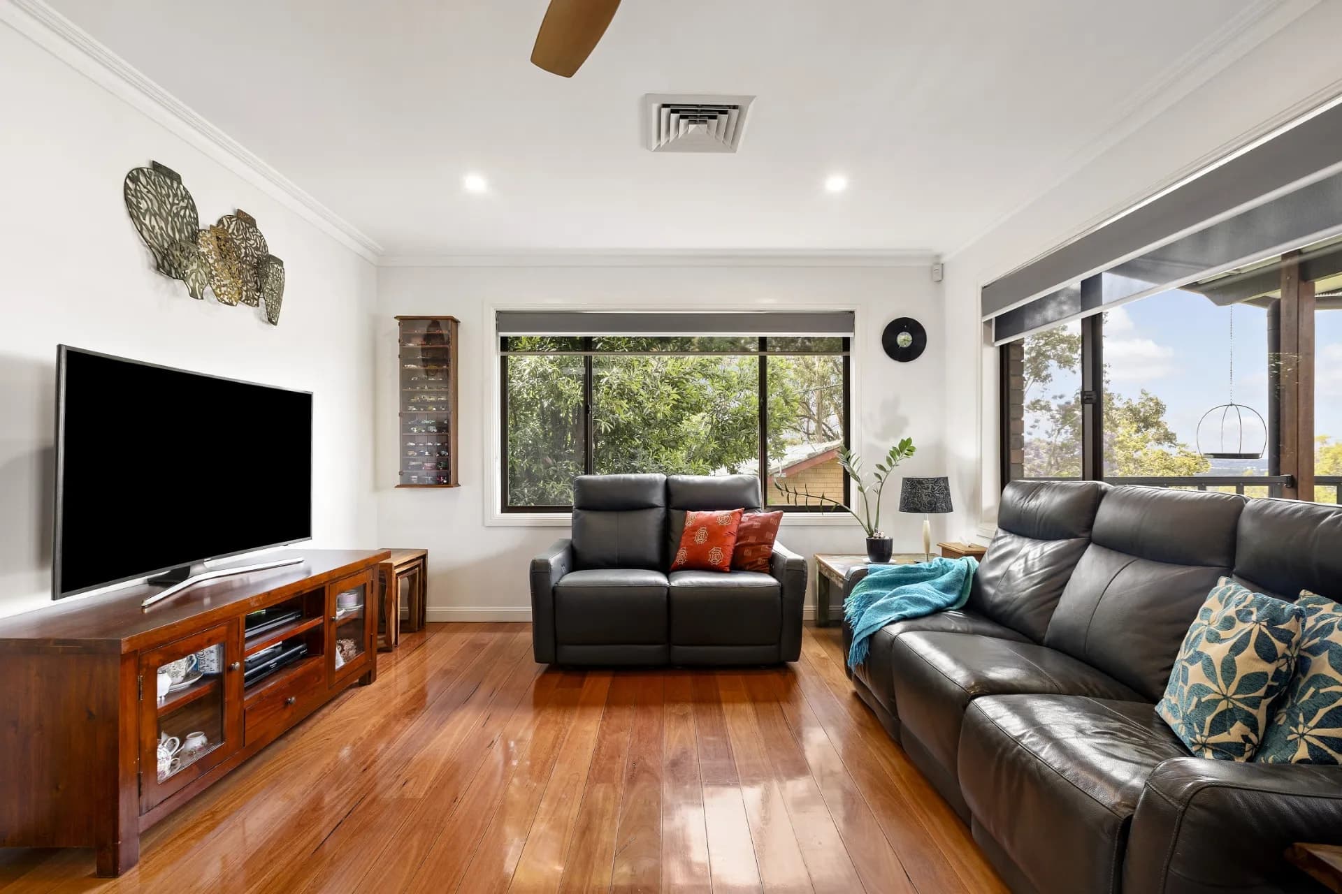 28 Darwin Drive, Lapstone - Thumbnail 7