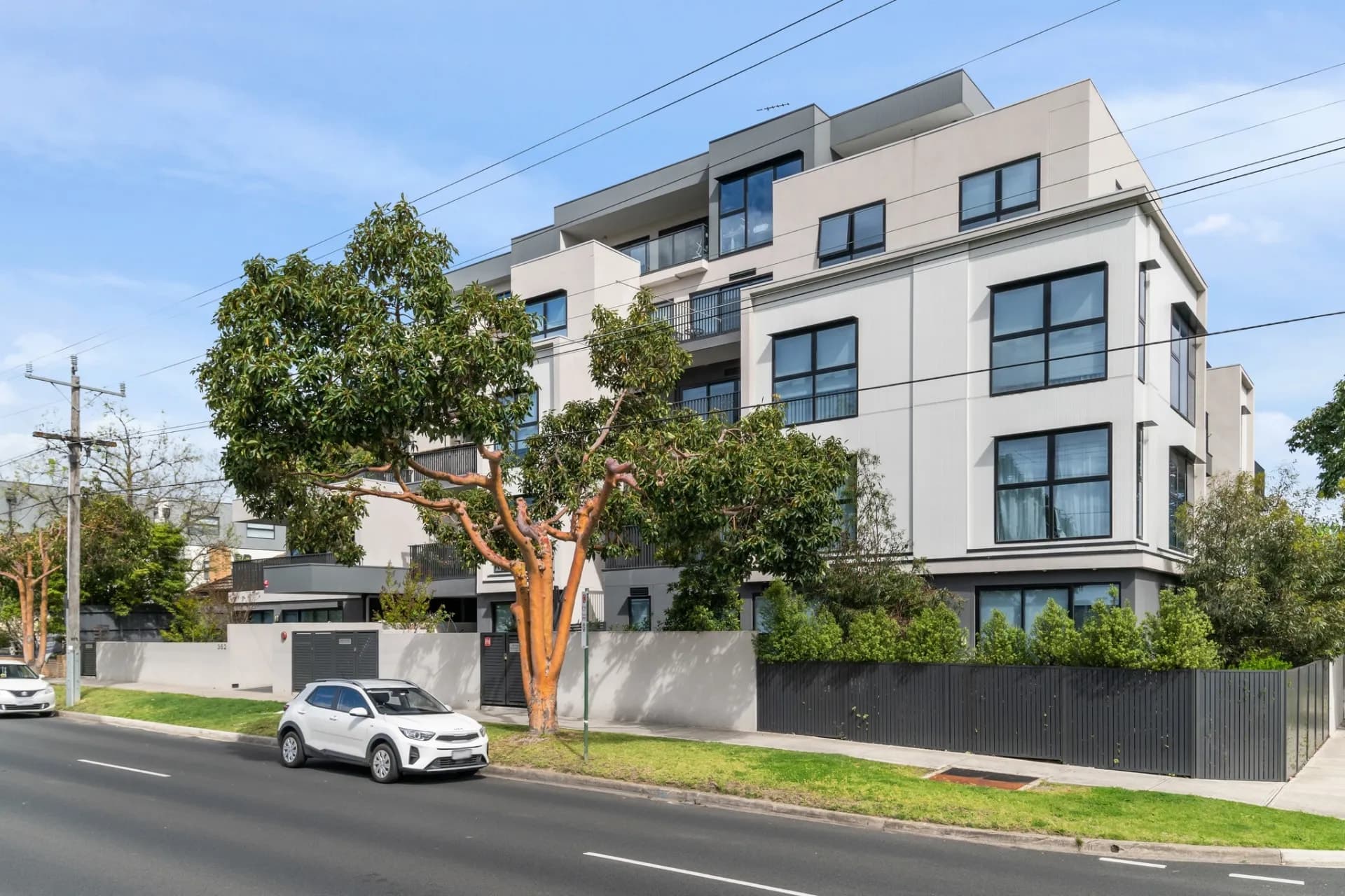 102/362-364 Burwood  Highway, Burwood - Image 1