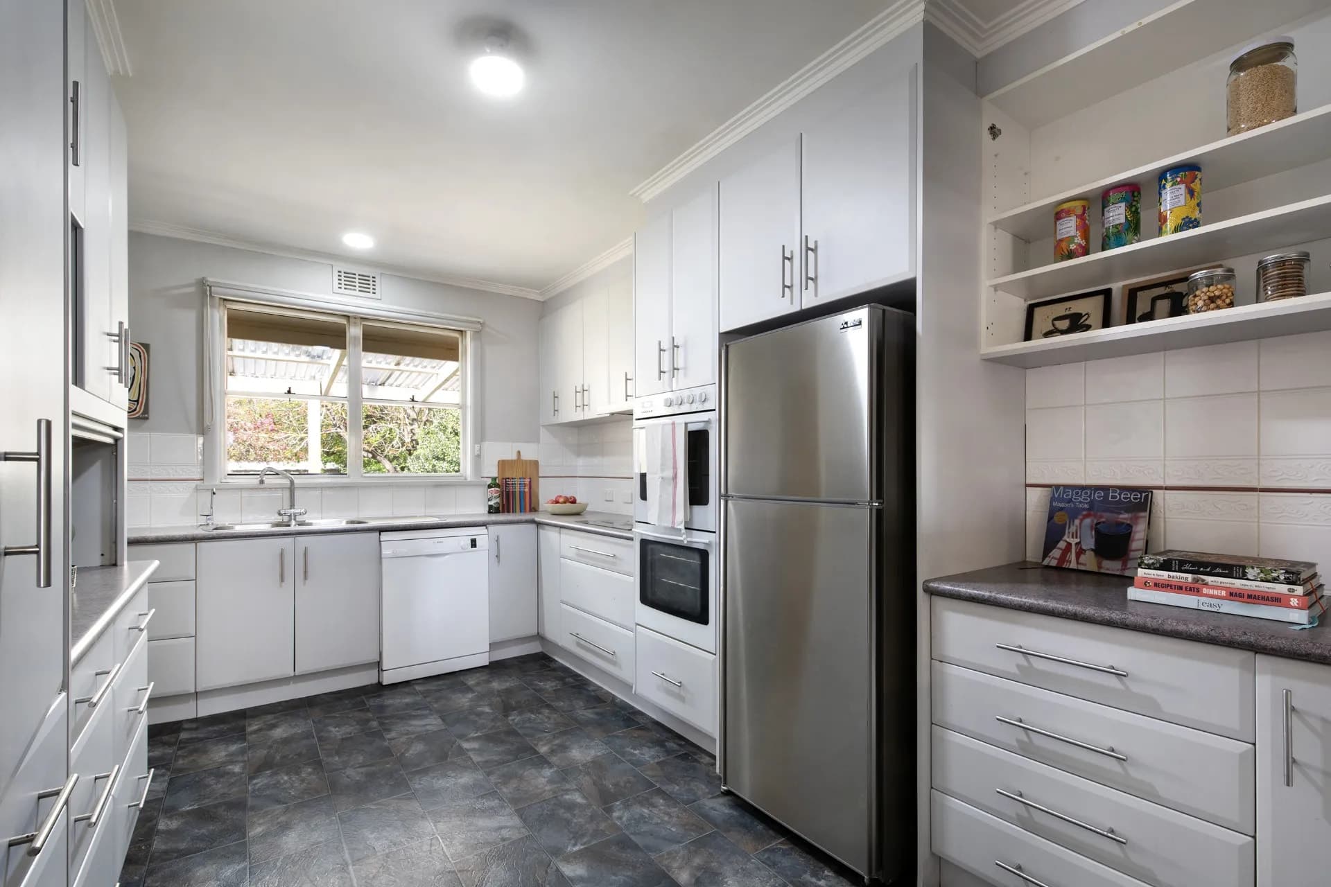 114 Hargraves Street, Castlemaine - Thumbnail 8