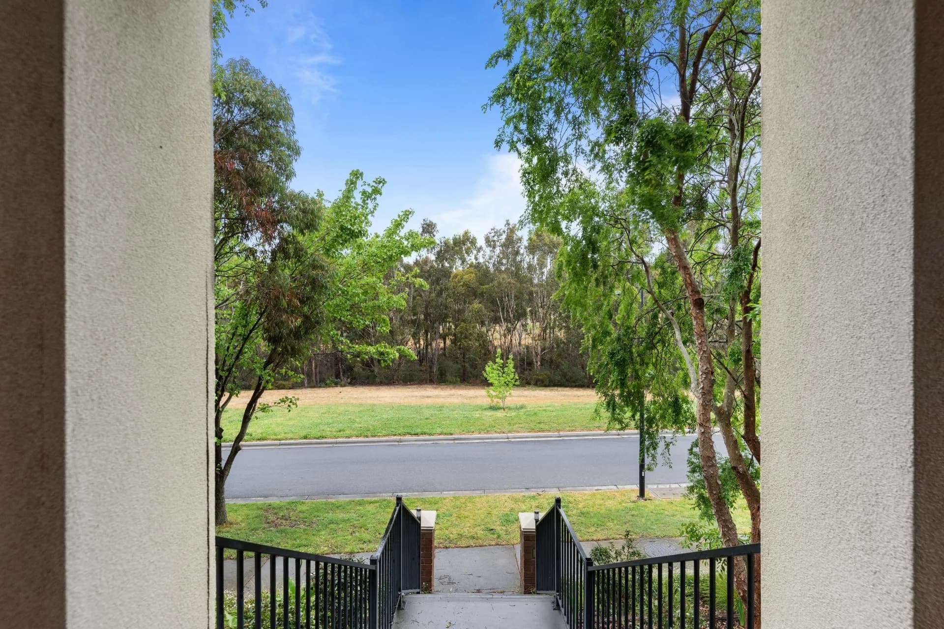 14 Saxonwood Drive, Sunbury., Sunbury - Thumbnail 8