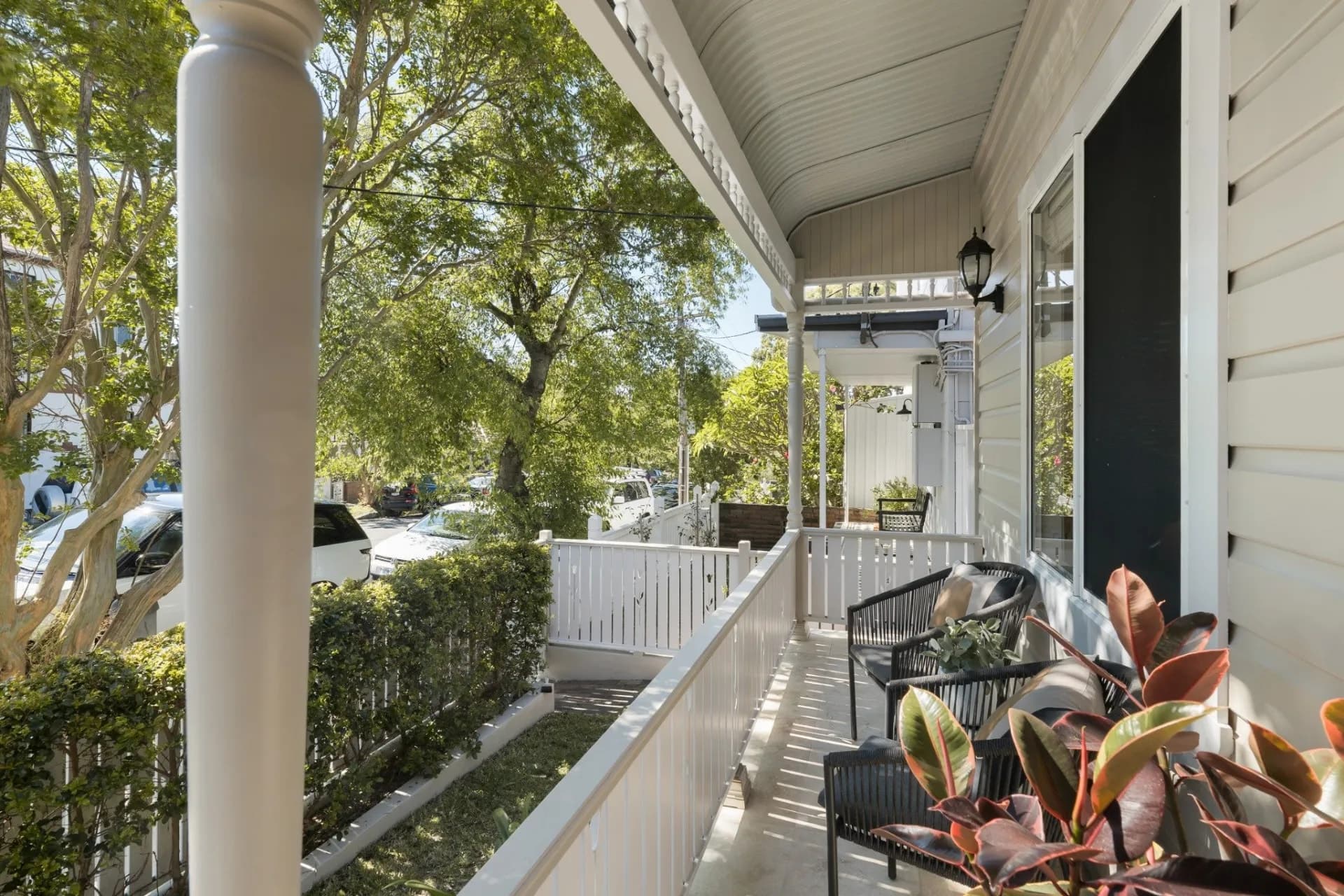 5 Burfitt  Street, Leichhardt - Thumbnail 2