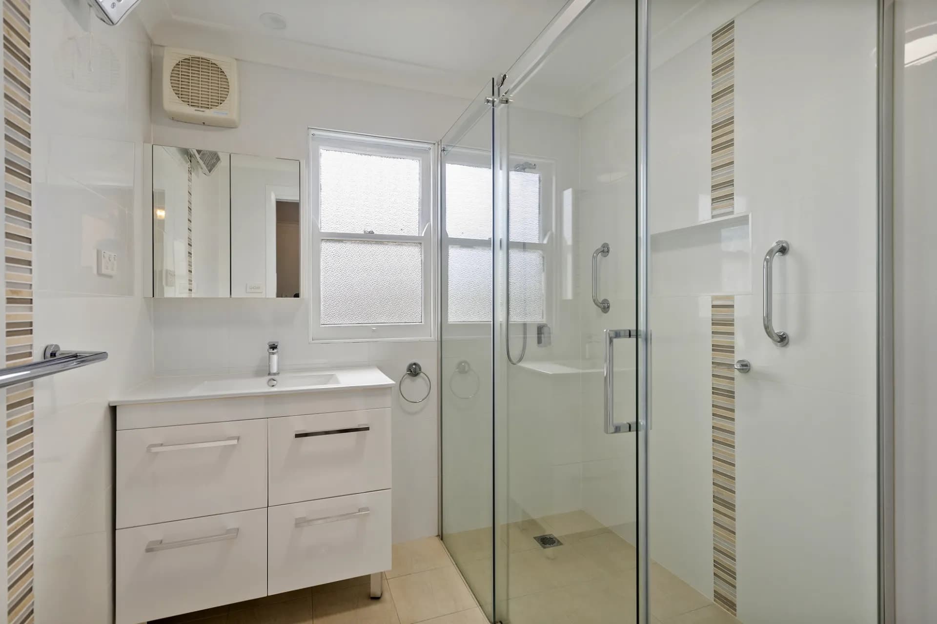 18 Catherine Street, Gwynneville, NSW, Gwynneville - Thumbnail 5