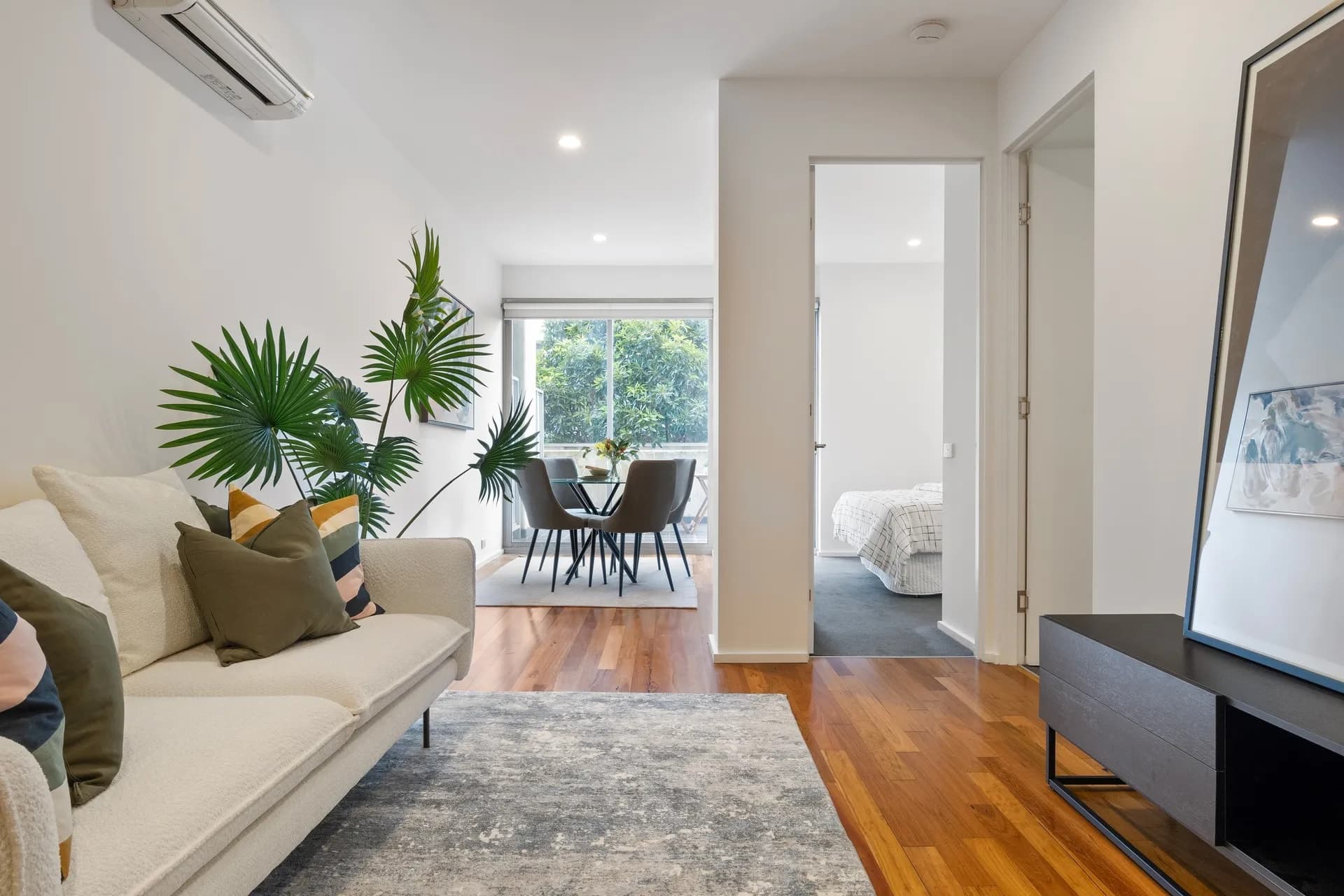 104/2 Plenty Road, Preston., Preston - Thumbnail 2