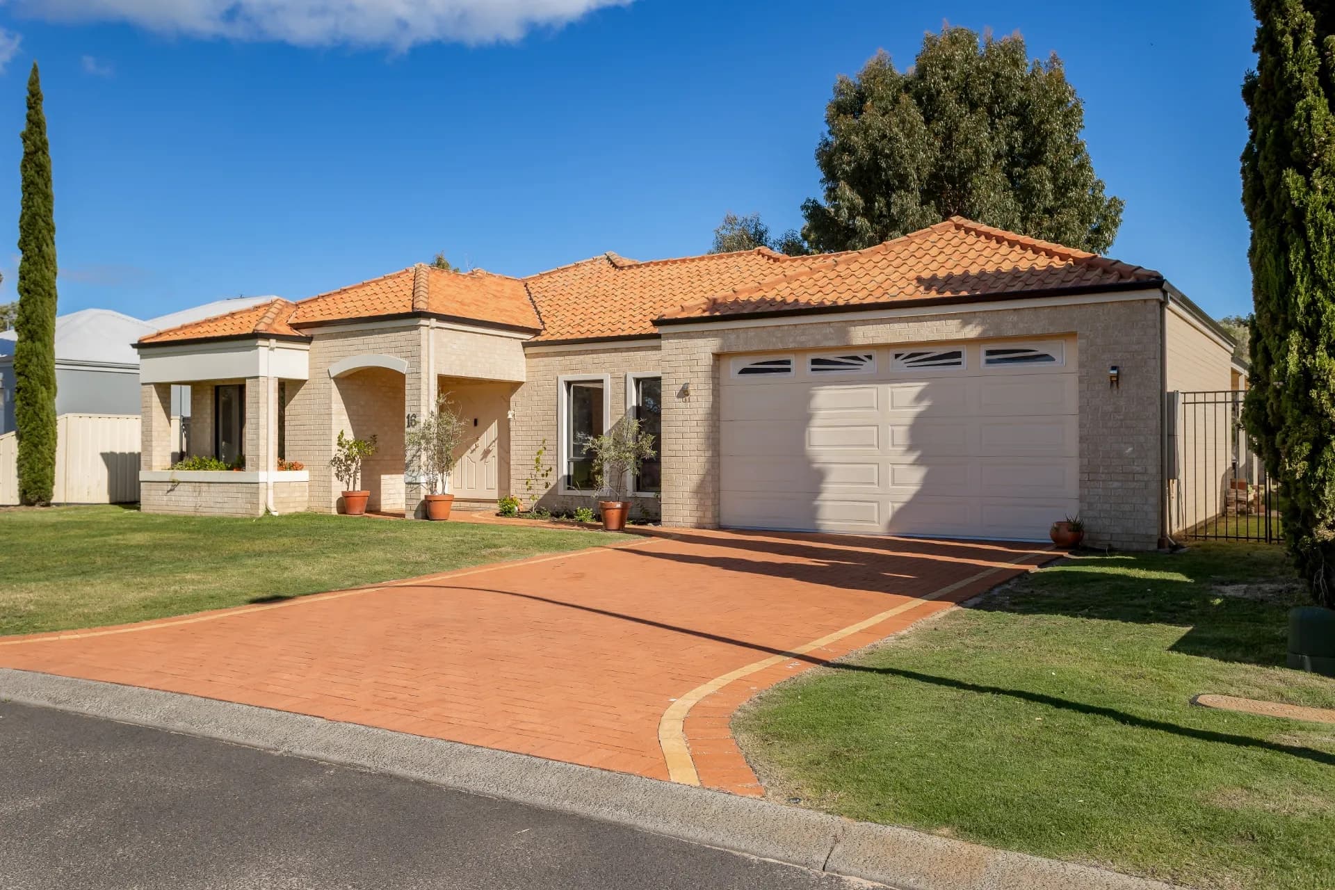 16 Pebble Drive, Geographe, WA, Geographe - Thumbnail 3