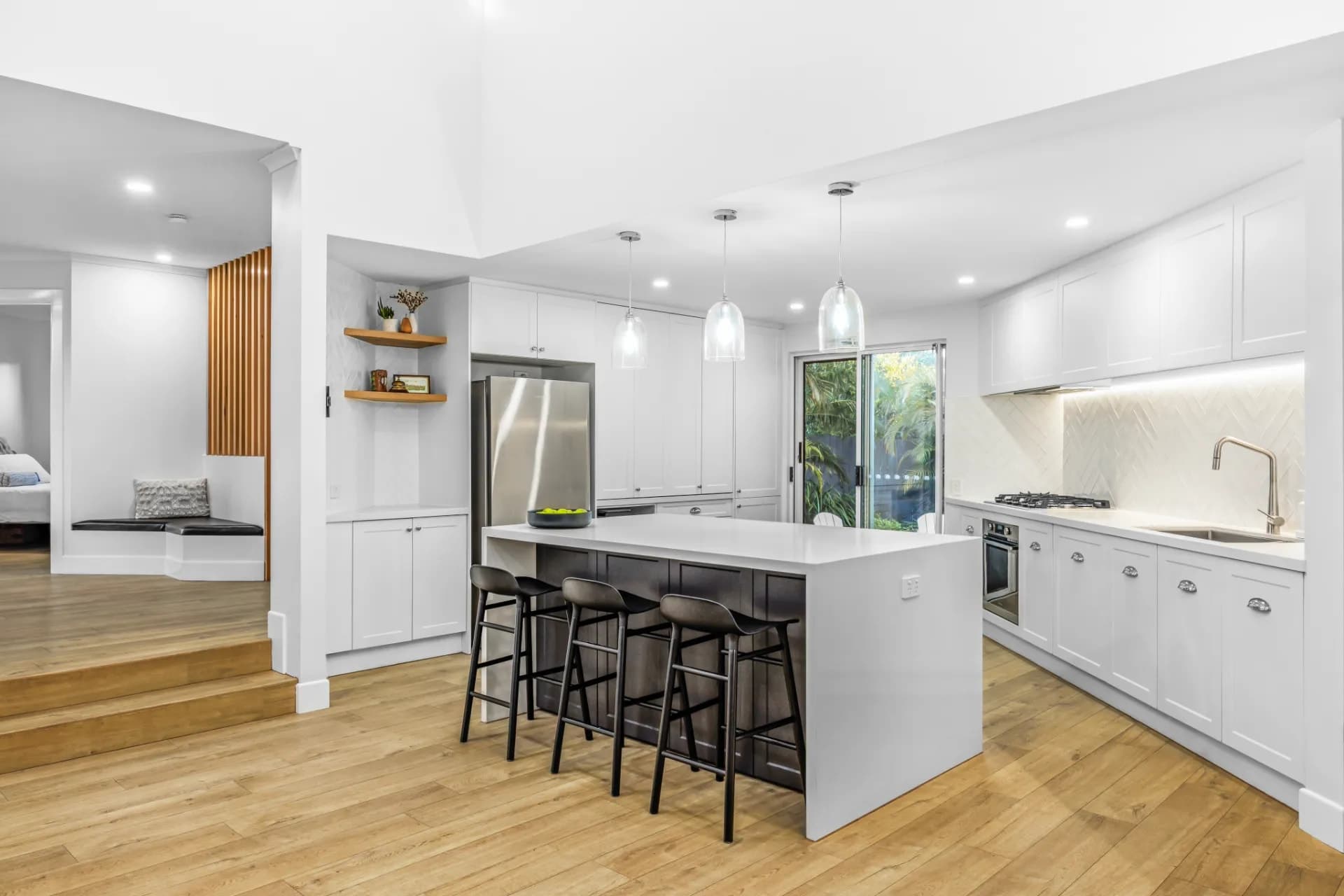 7 Lyall Close, Riverhills - Thumbnail 4