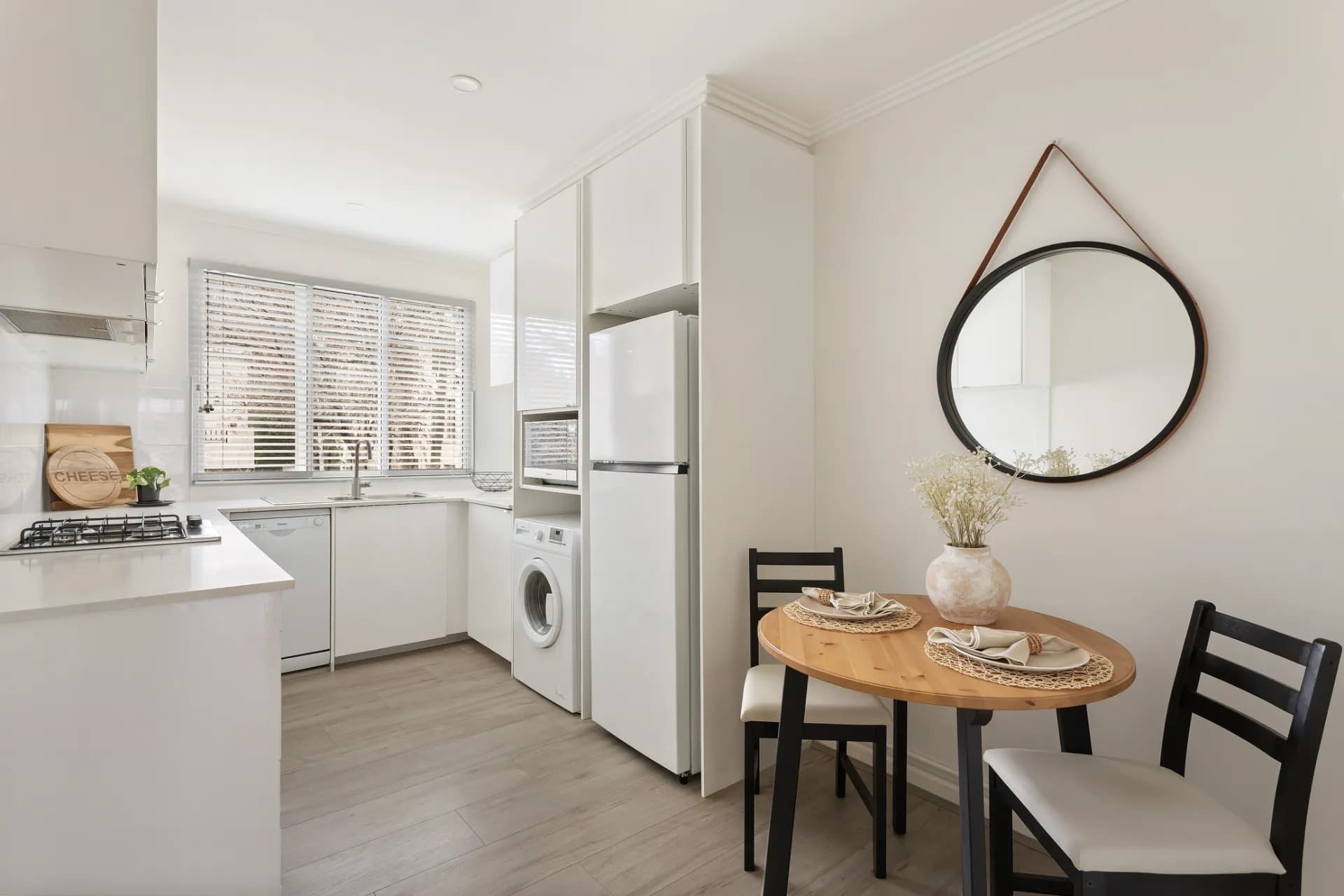 12/558 Toorak Road, Toorak - Thumbnail 4