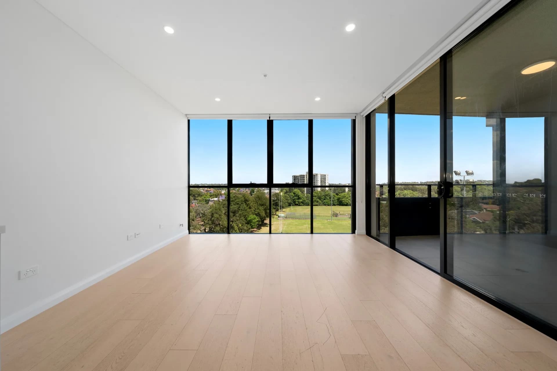 349/9 Maple Tree Road, Westmead., Westmead - Thumbnail 2
