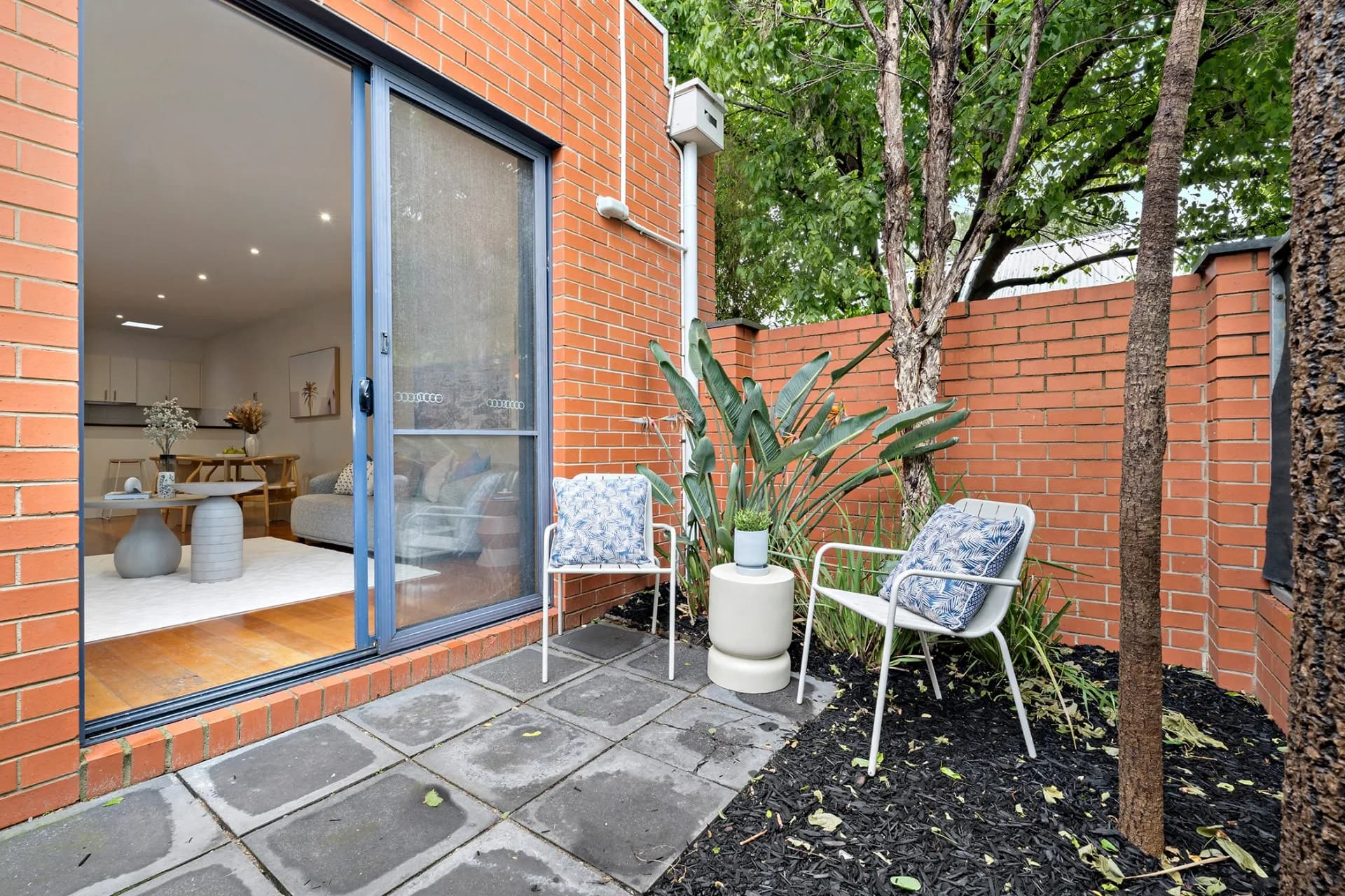 1/48 Chapel Street, St Kilda - Thumbnail 2