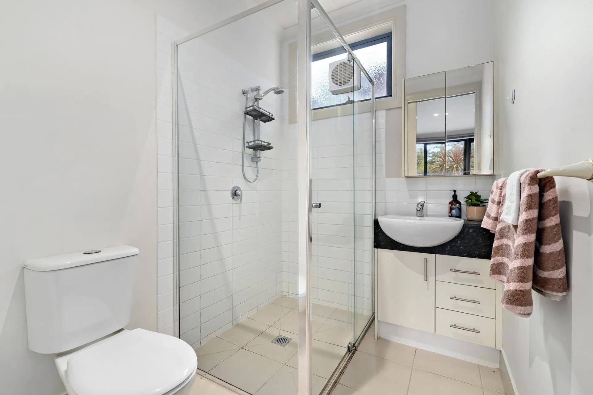 1/48 Chapel Street, St Kilda - Thumbnail 5