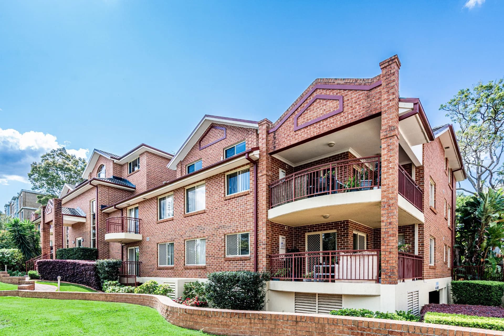 9/19-29 Sherwin Avenue, Castle Hill - Image 1