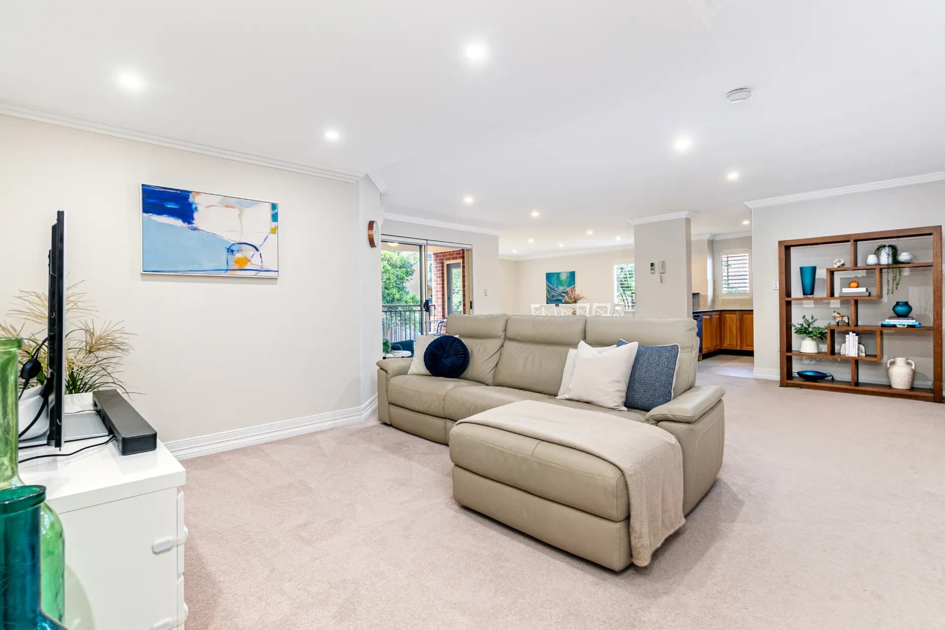9/19-29 Sherwin Avenue, Castle Hill - Thumbnail 2