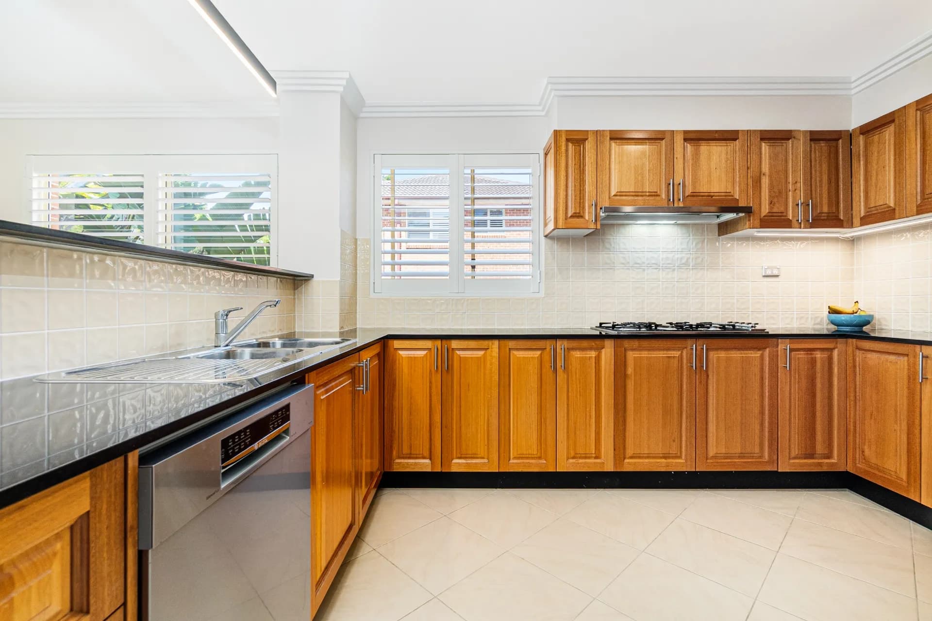 9/19-29 Sherwin Avenue, Castle Hill - Thumbnail 4