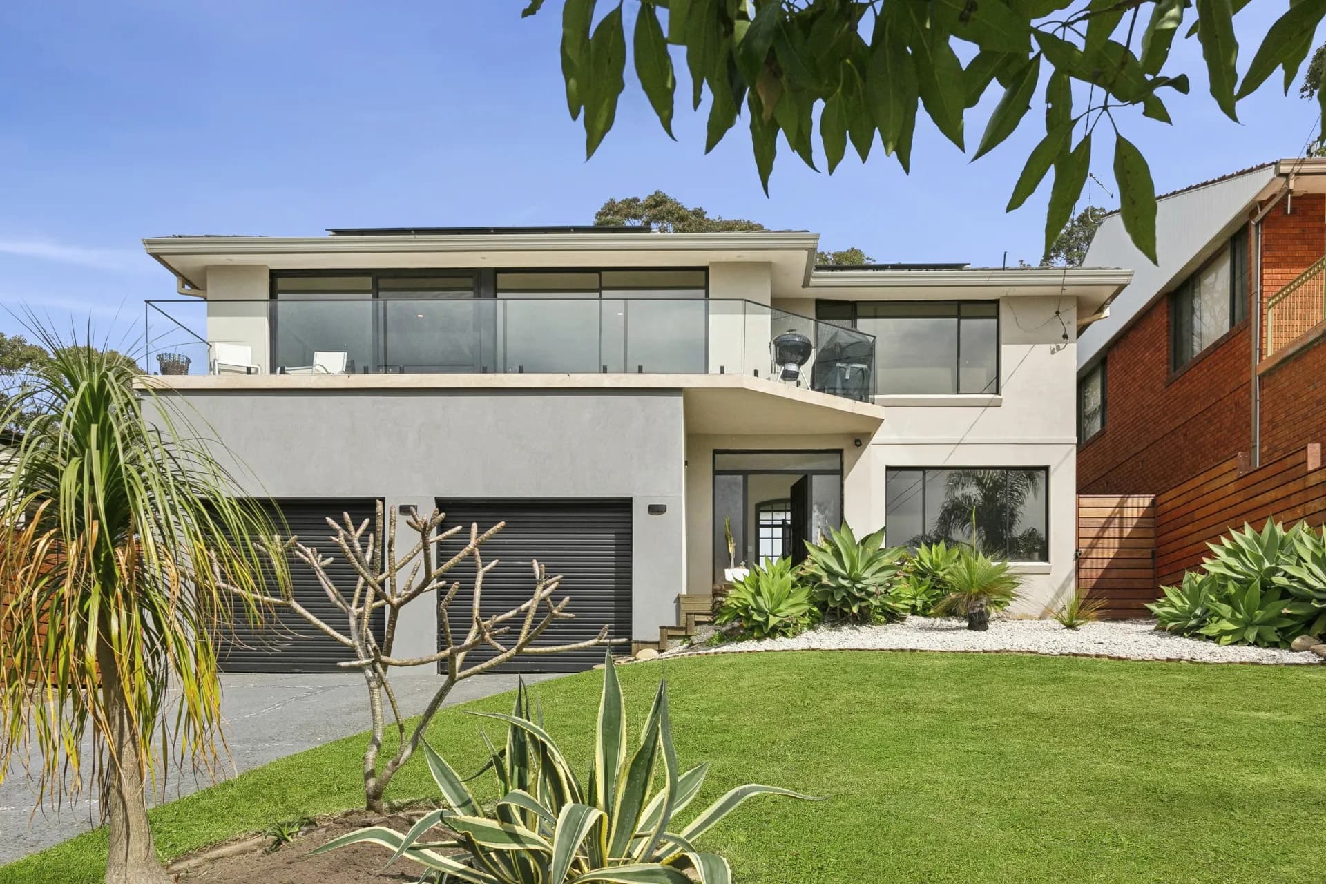 7 Gilles Crescent, Beacon Hill - Image 1
