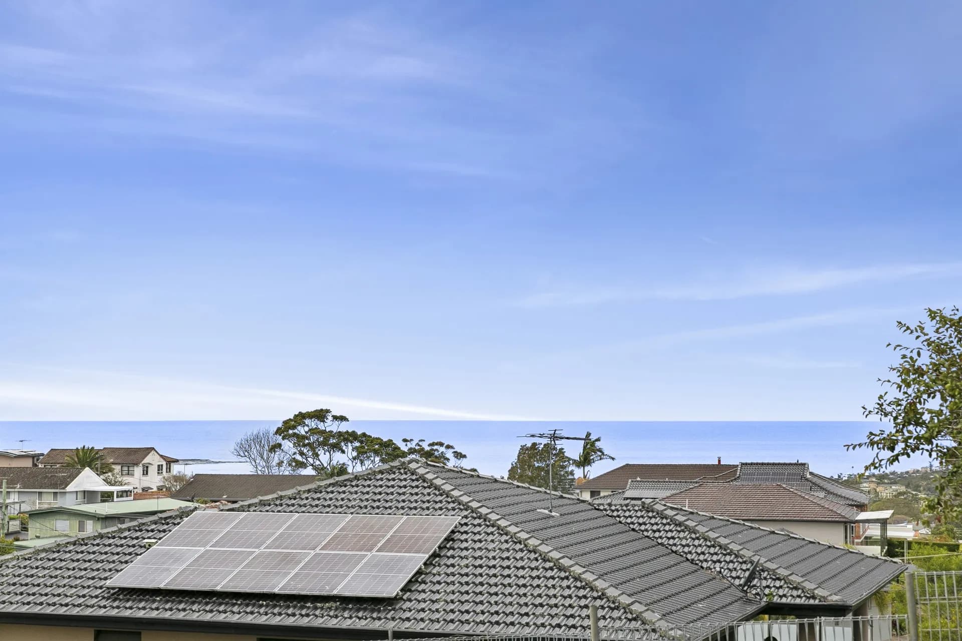 7 Gilles Crescent, Beacon Hill - Thumbnail 6