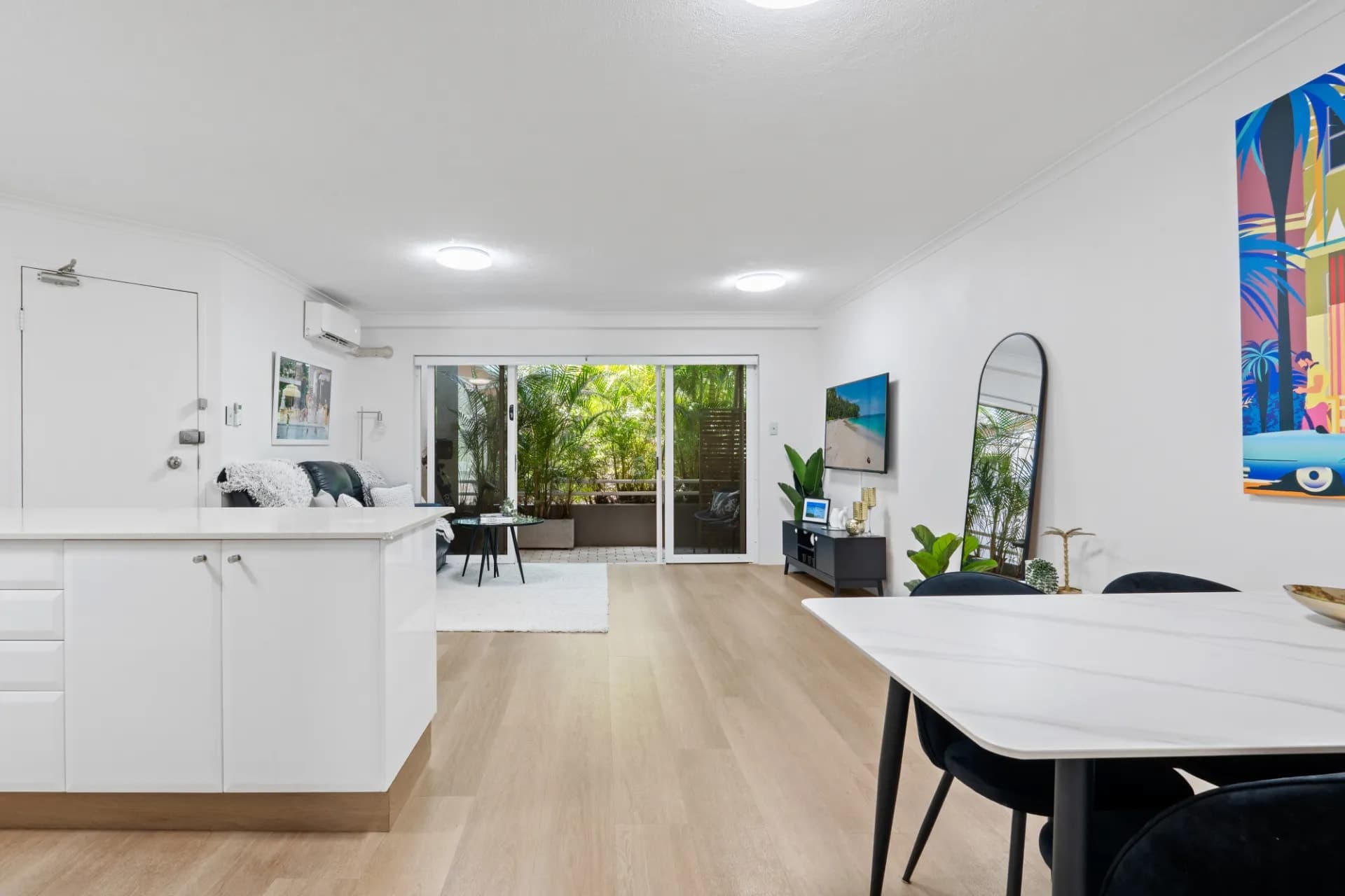 11/11 Breaker Street, Main Beach - Thumbnail 7