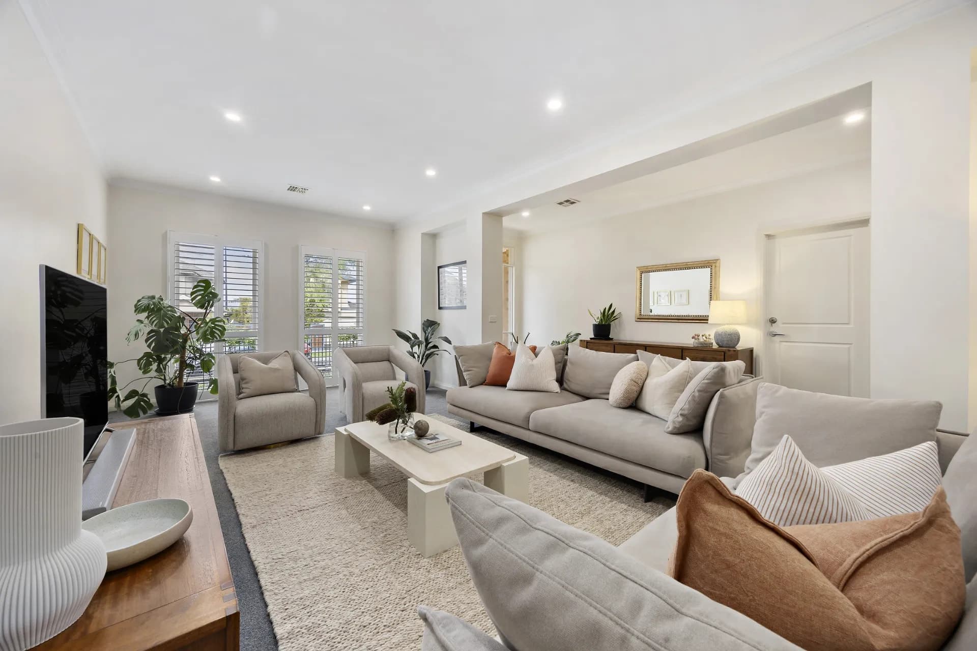 8B Coryule Avenue, Mentone - Thumbnail 2