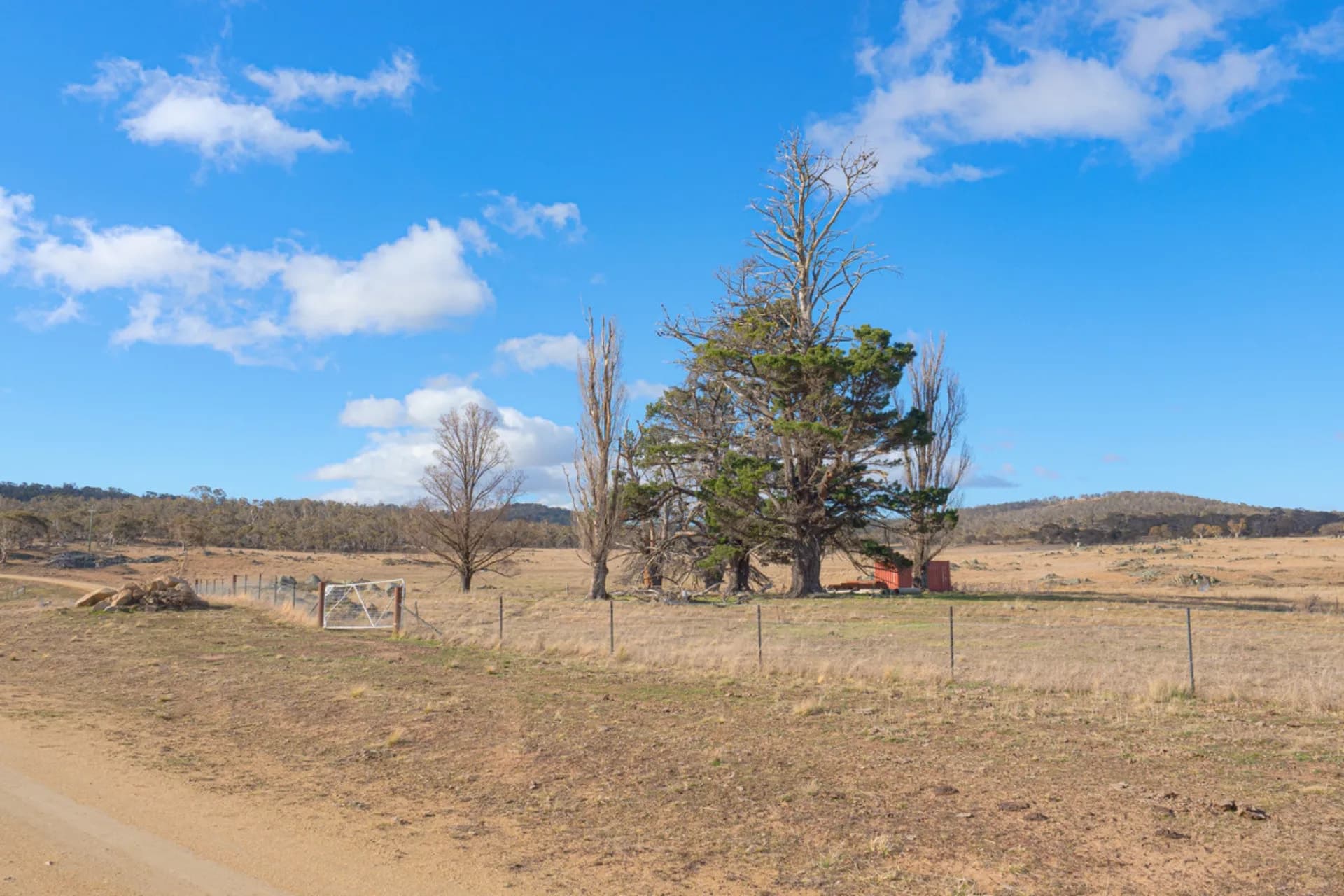 124 Old School Road, Hill Top - Thumbnail 3